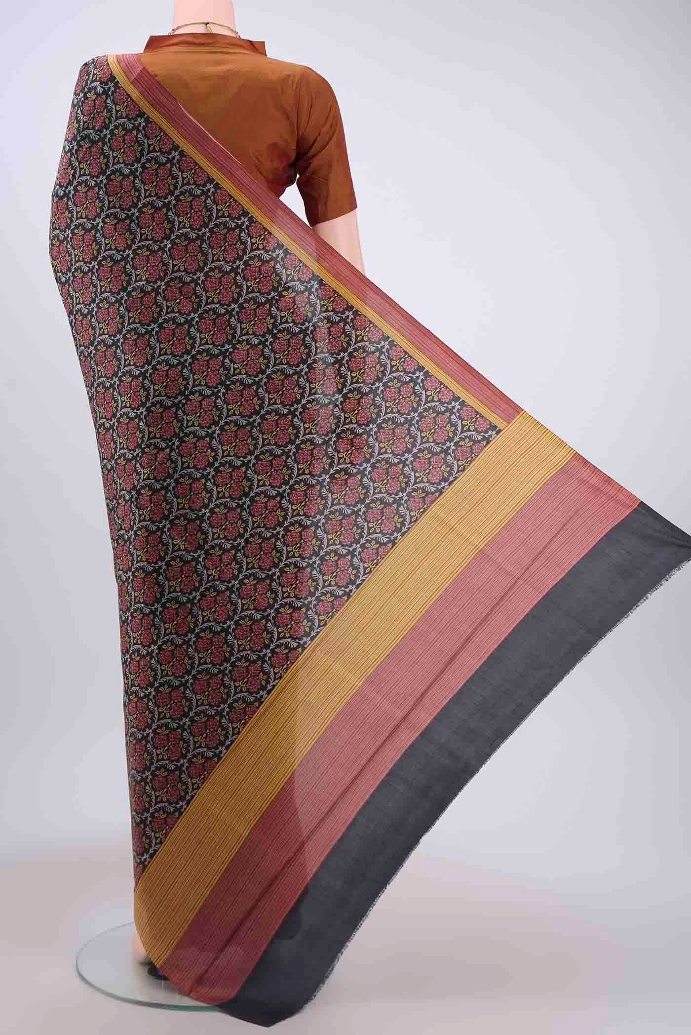 Black Printed Silk Saree - Image 3