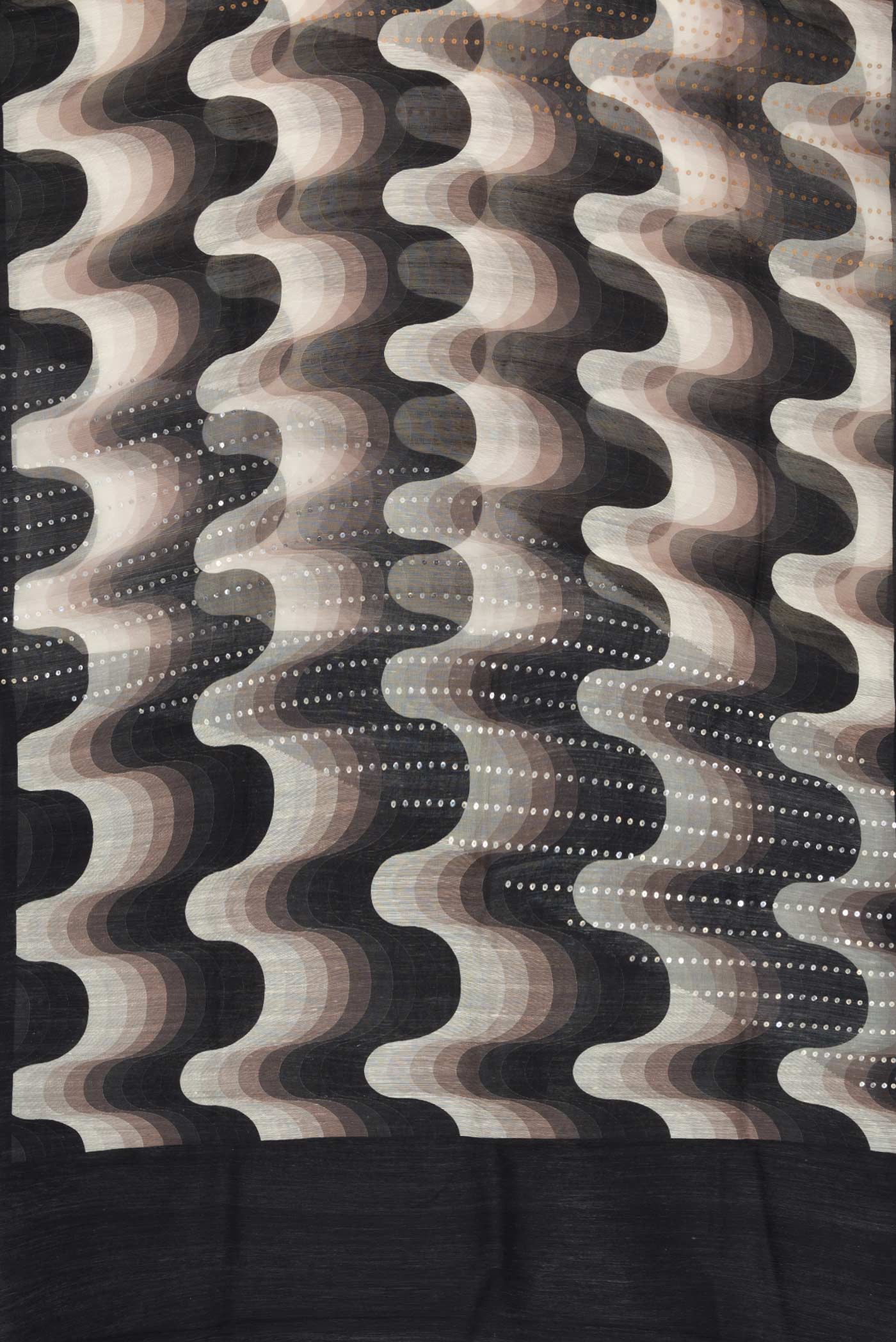 Black Dual Tone Tussar Silk Saree - Image 5