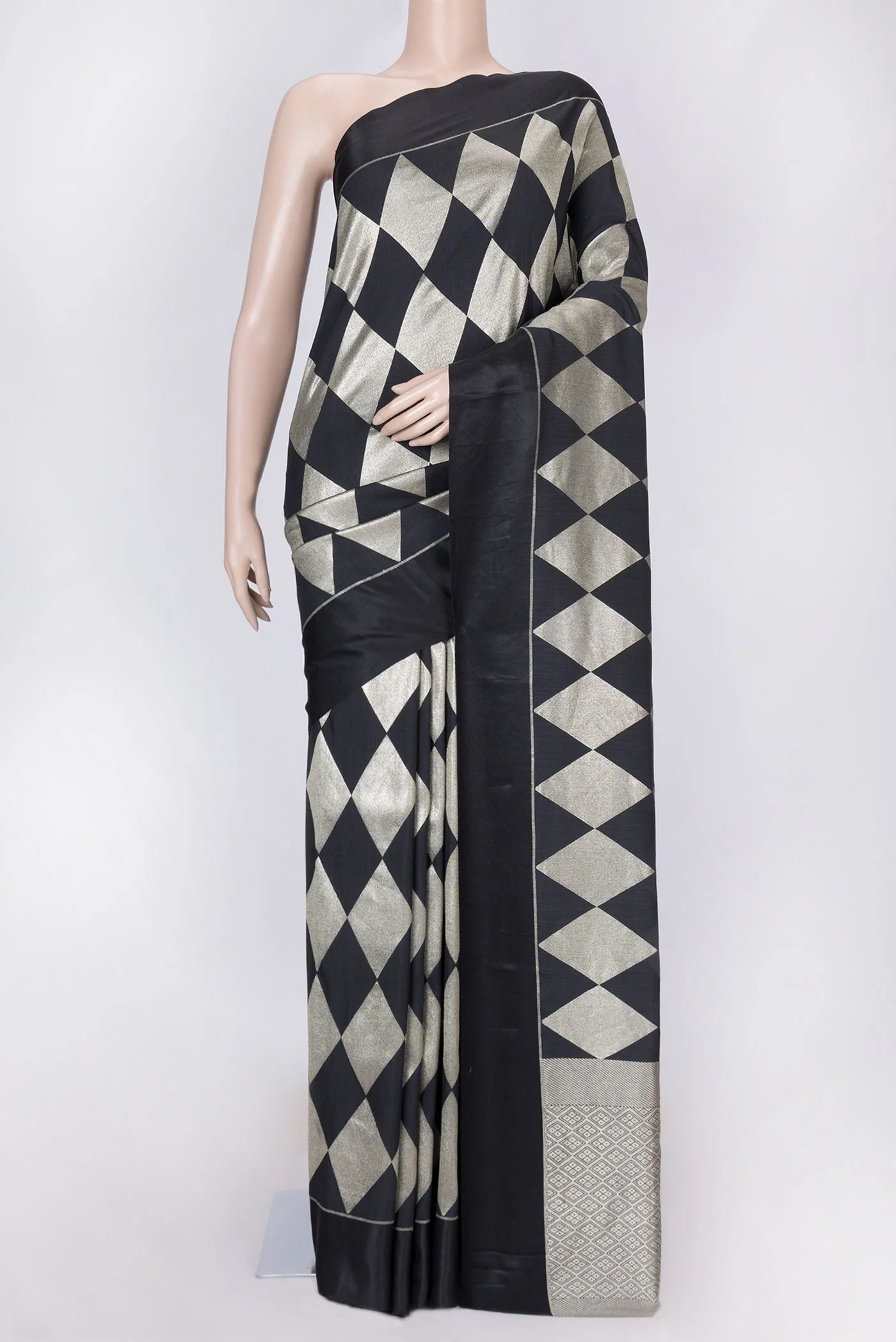 Black Dual Tone Tussar Silk Saree