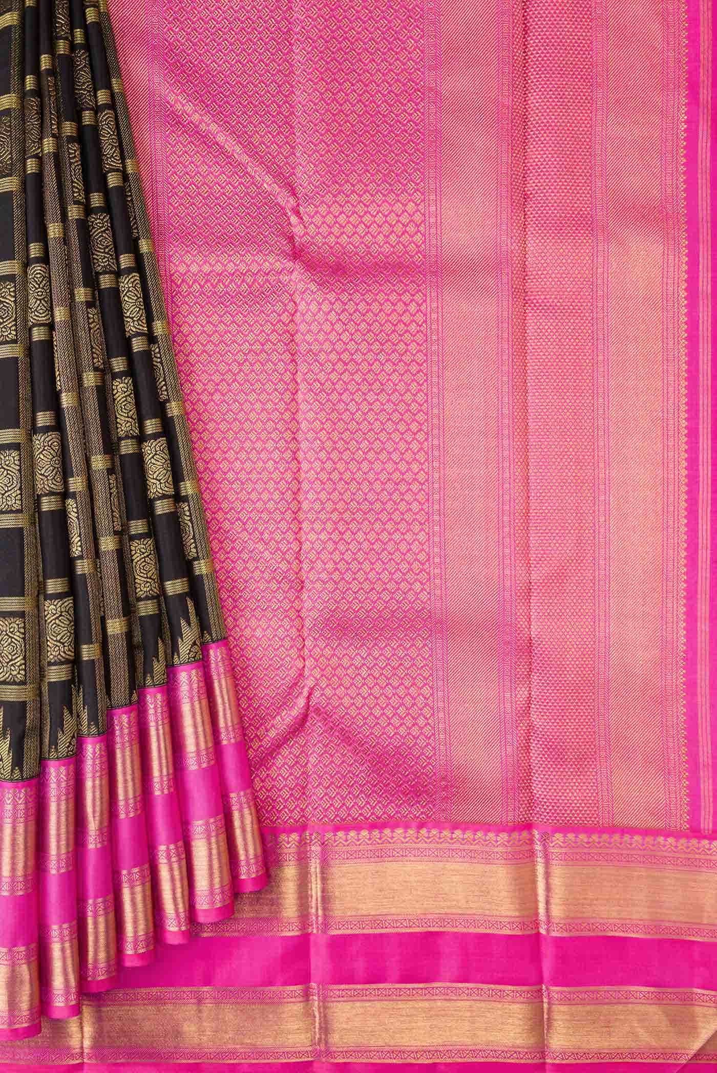 Pure Silk Pure Zari Black Kanjivaram Saree - Image 2