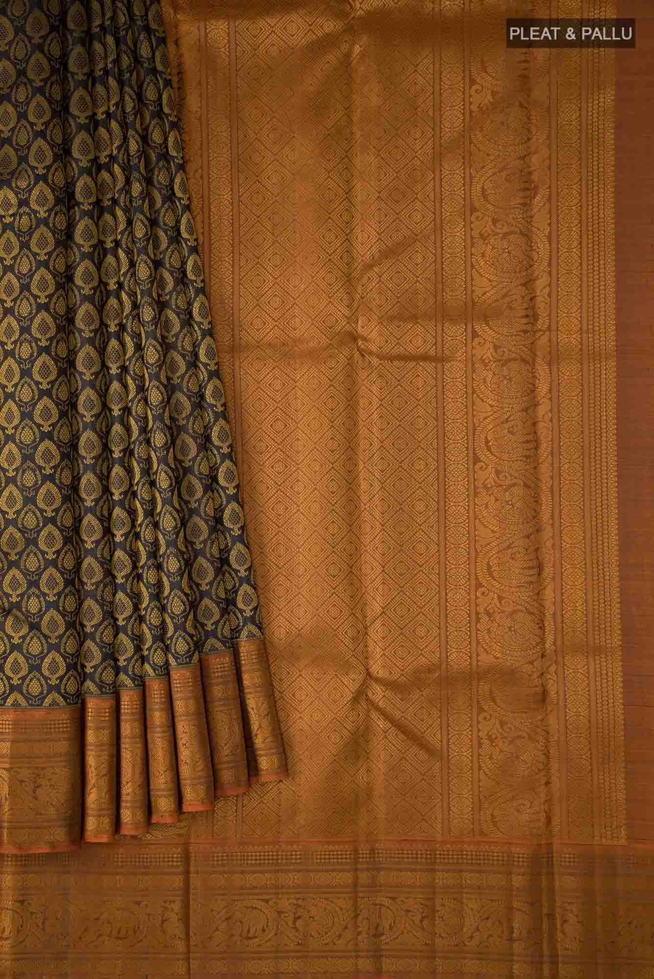 Black Kanjivaram Silk Saree - Image 2