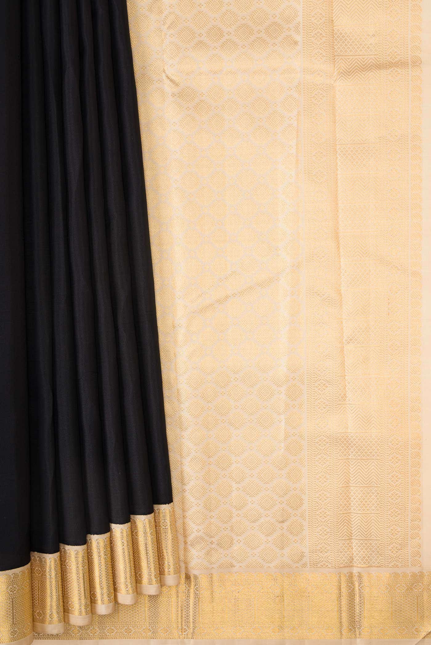 Pure Silk Pure Zari Black Kanjivaram Saree - Image 2