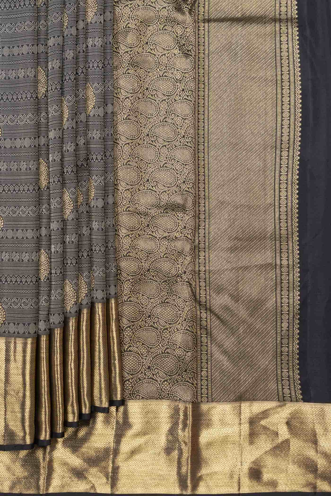 Pure Silk Pure Zari Black Kanjivaram Saree - Image 2