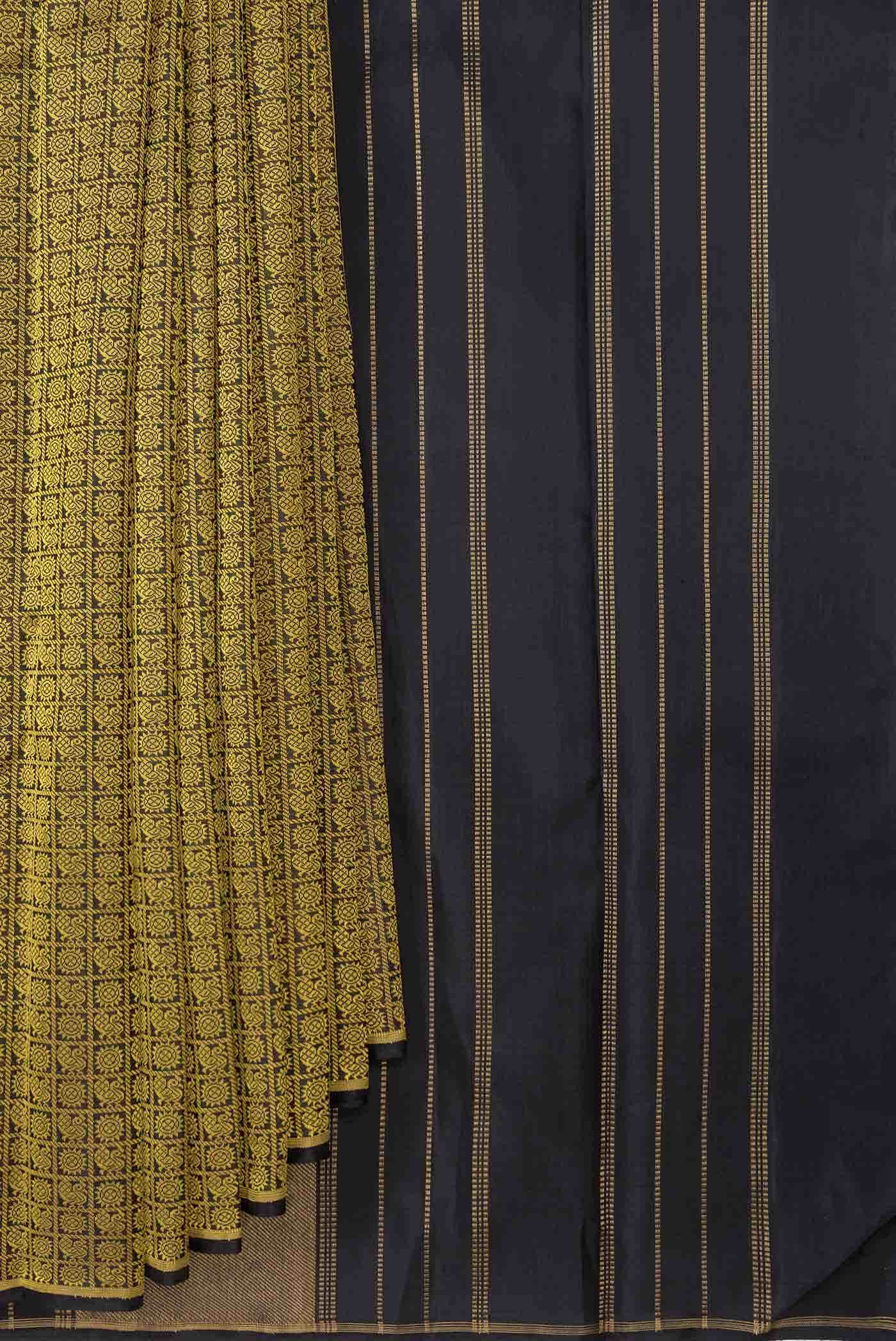 Pure Silk Pure Zari Black Kanjivaram Saree - Image 2