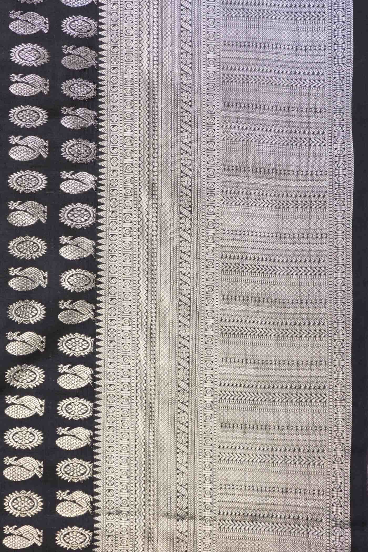 Pure Silk Pure Zari Black Kanjivaram Saree - Image 6