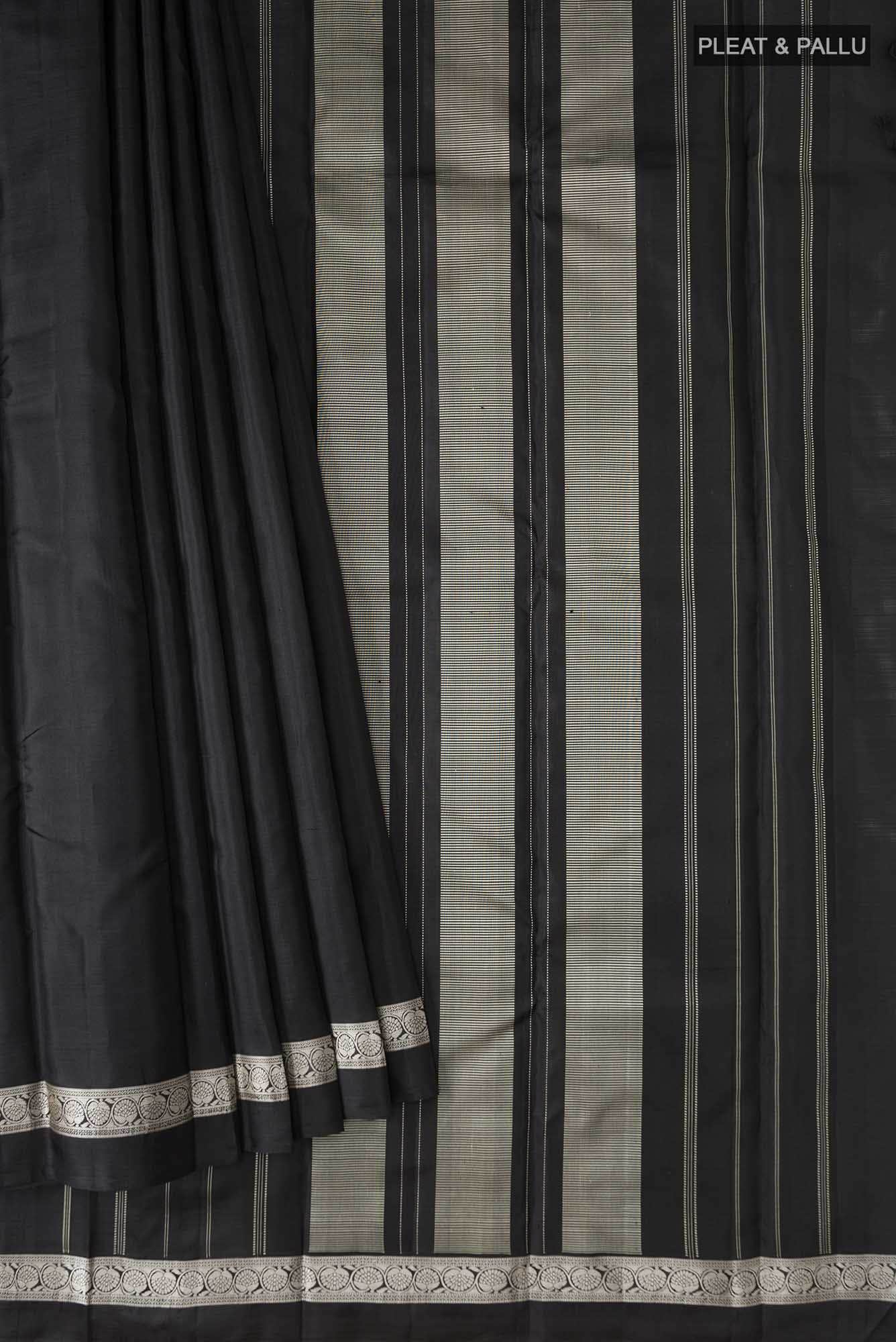 Black Kanjivaram Silk Saree - Image 2