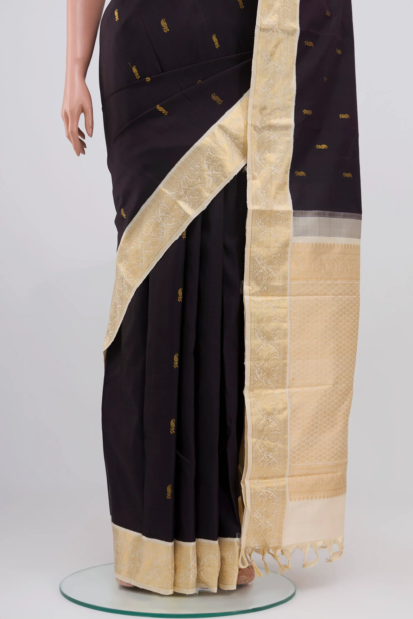 Black Kanjivaram Silk Saree - Image 3