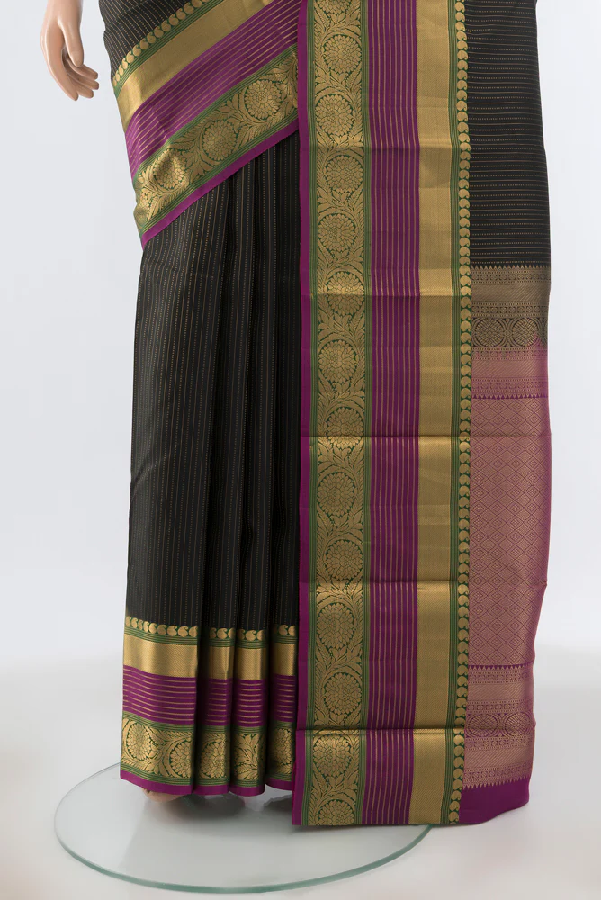 Black Kanjivaram Silk Saree - Image 3