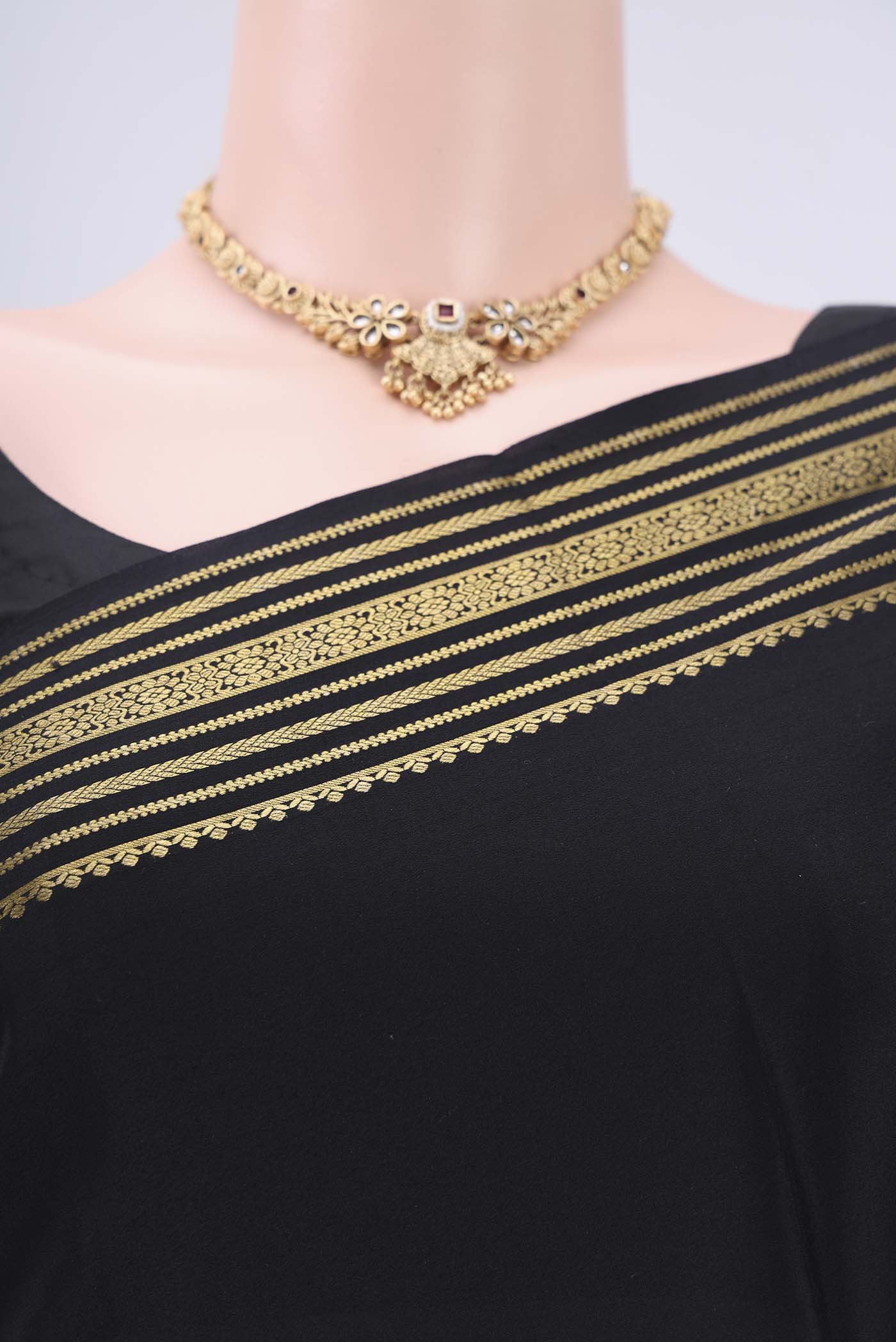Black Mysore Crepe Saree - Image 2