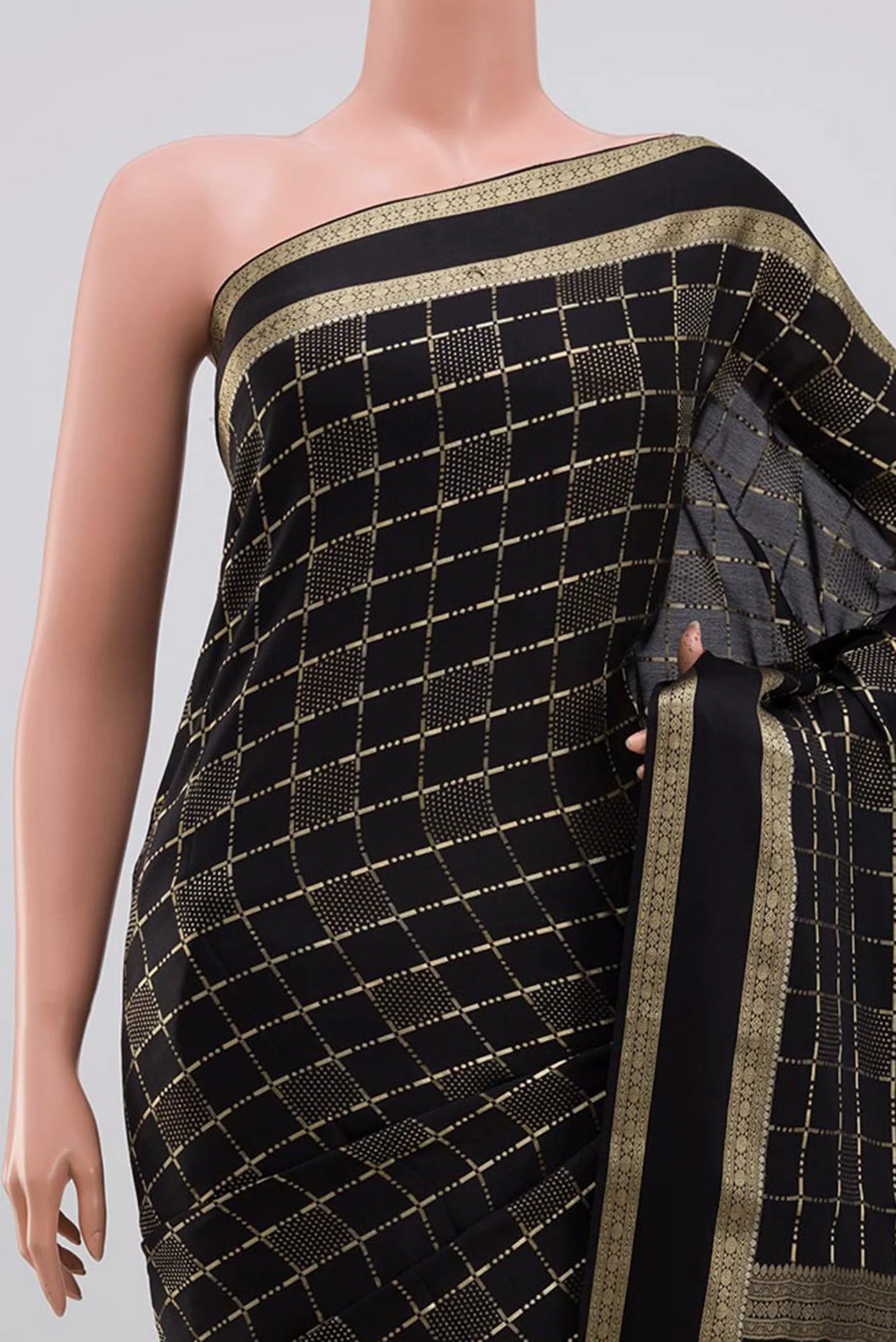 Black Mysore Crepe Saree - Image 2