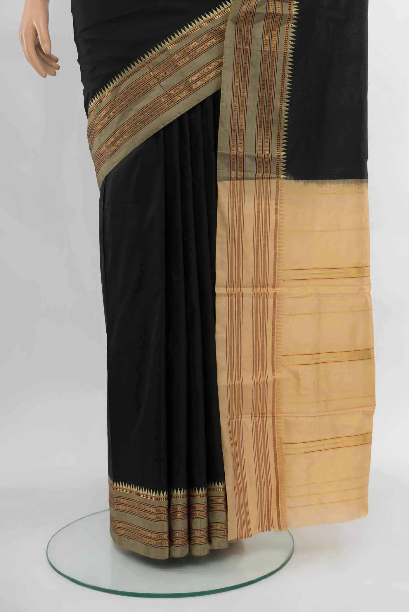 Black Narayanpet Silk Saree - Image 3