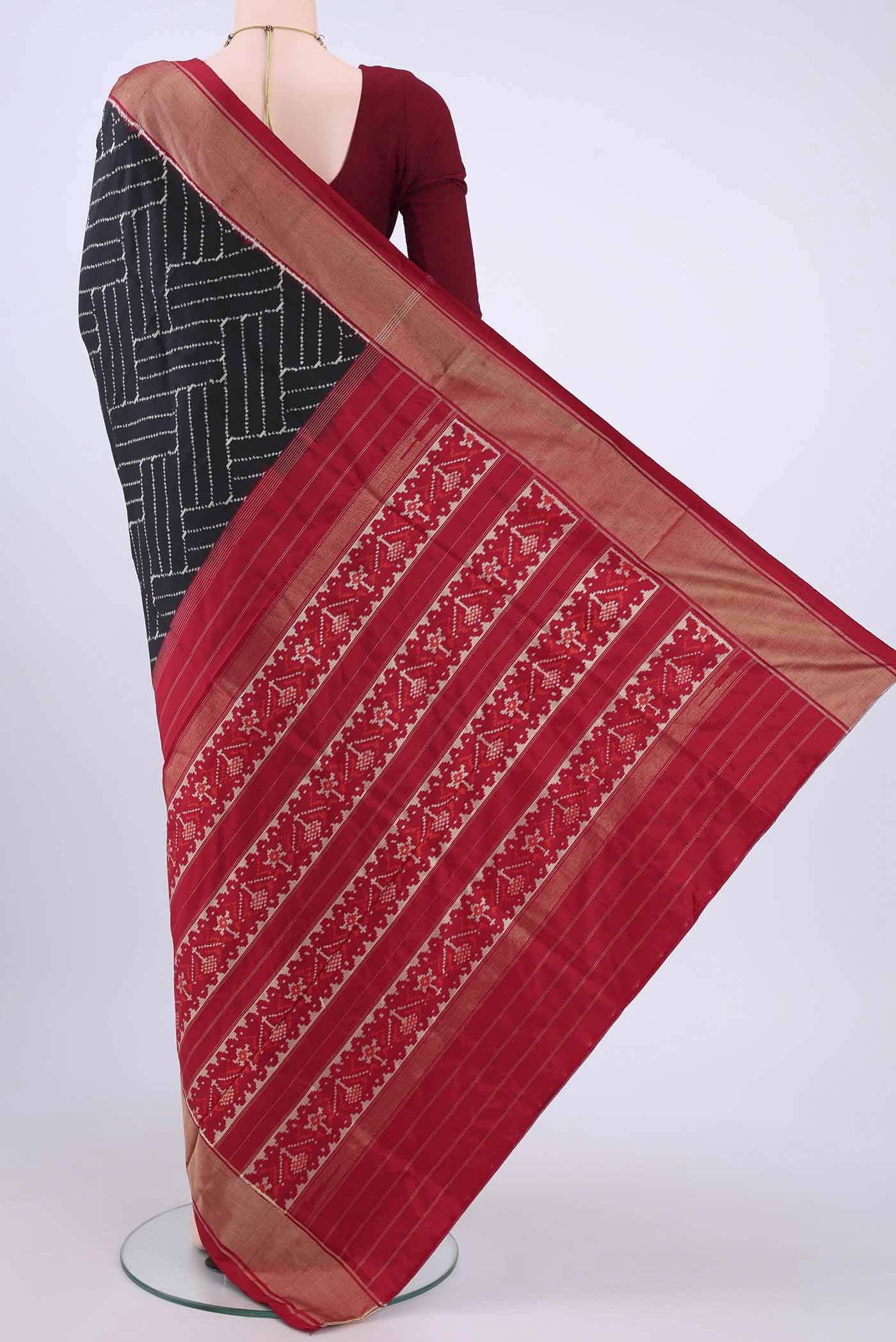 Black Pochampally Silk Saree - Image 3