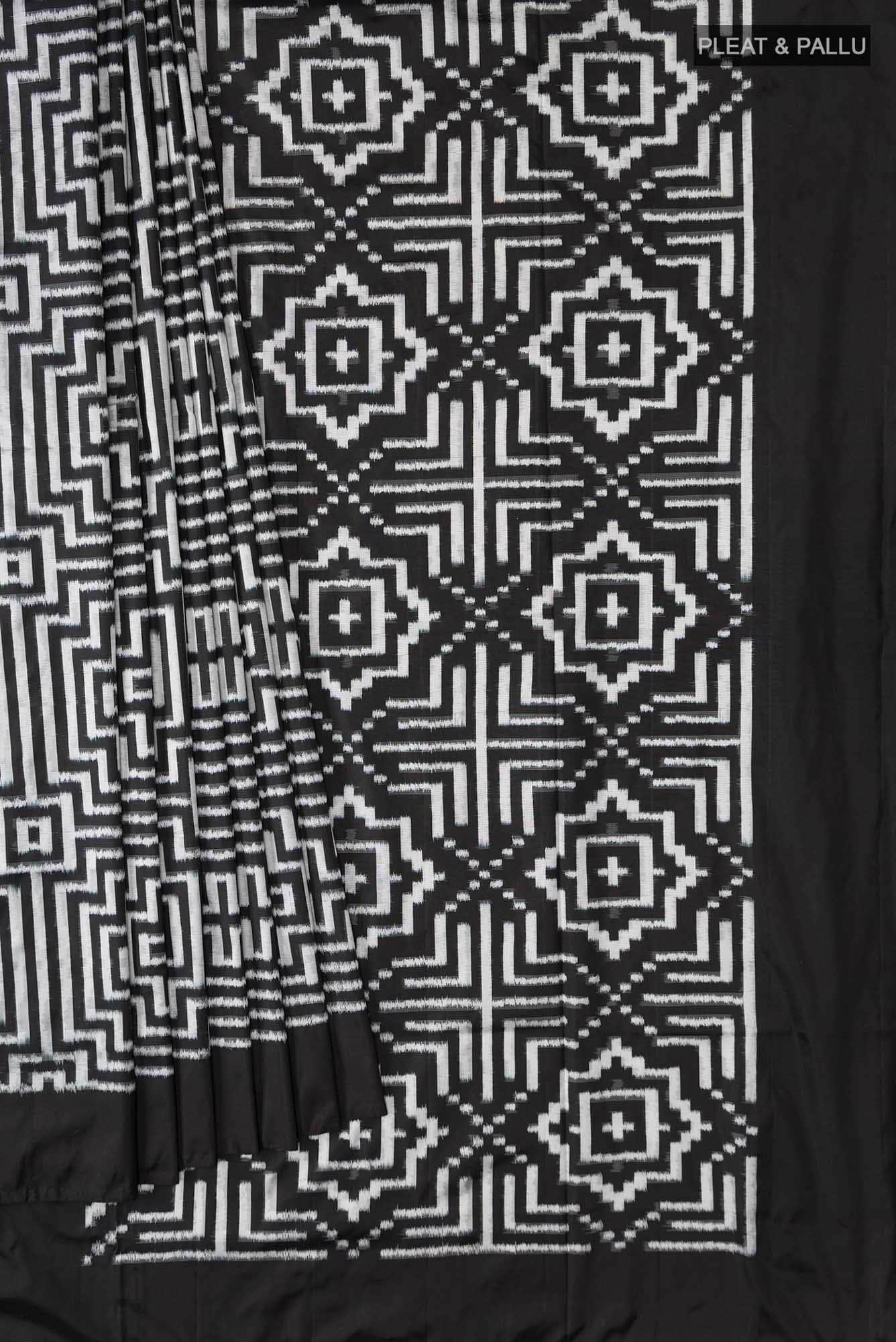 Black Pochampally Silk Saree - Image 2
