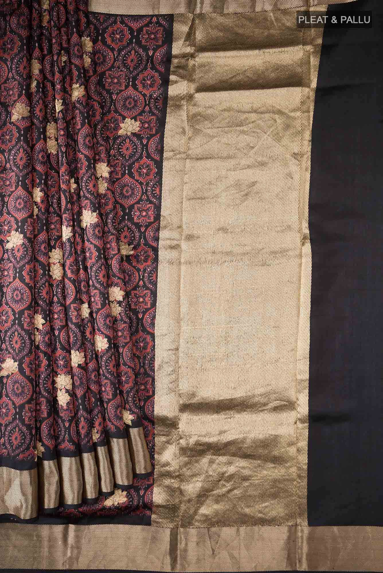 Black Printed Silk Saree - Image 2