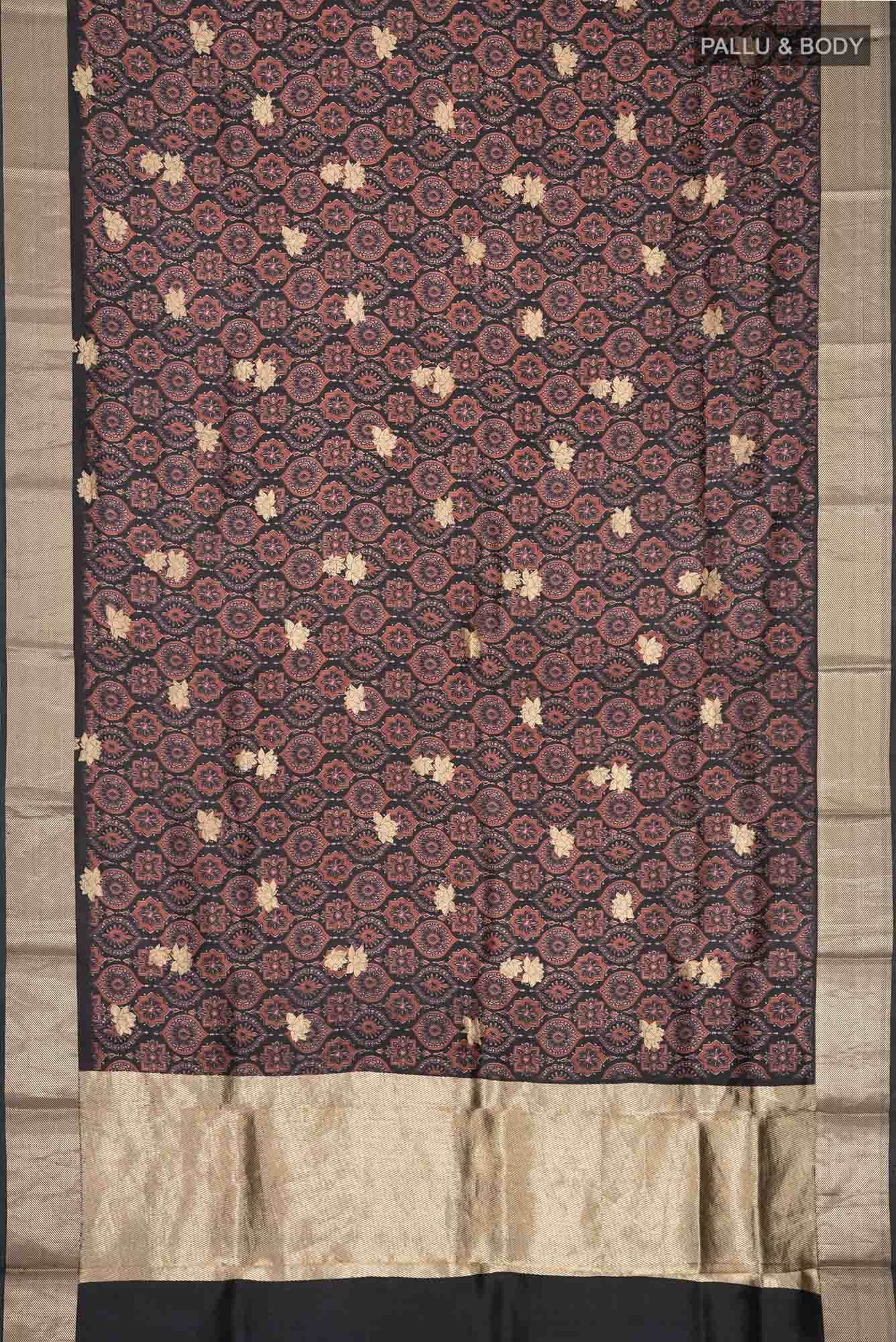 Black Printed Silk Saree - Image 4