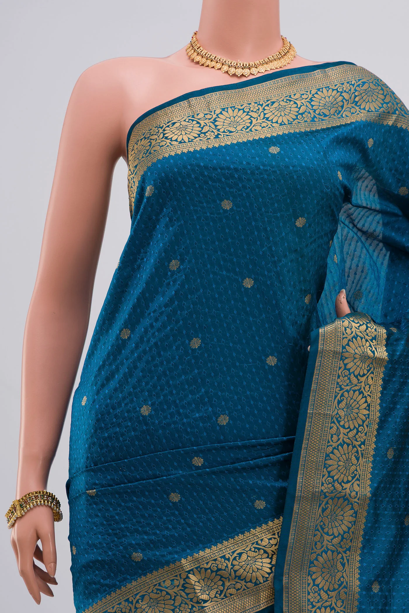 Blue Blended Bangalore Silk Saree - Image 2