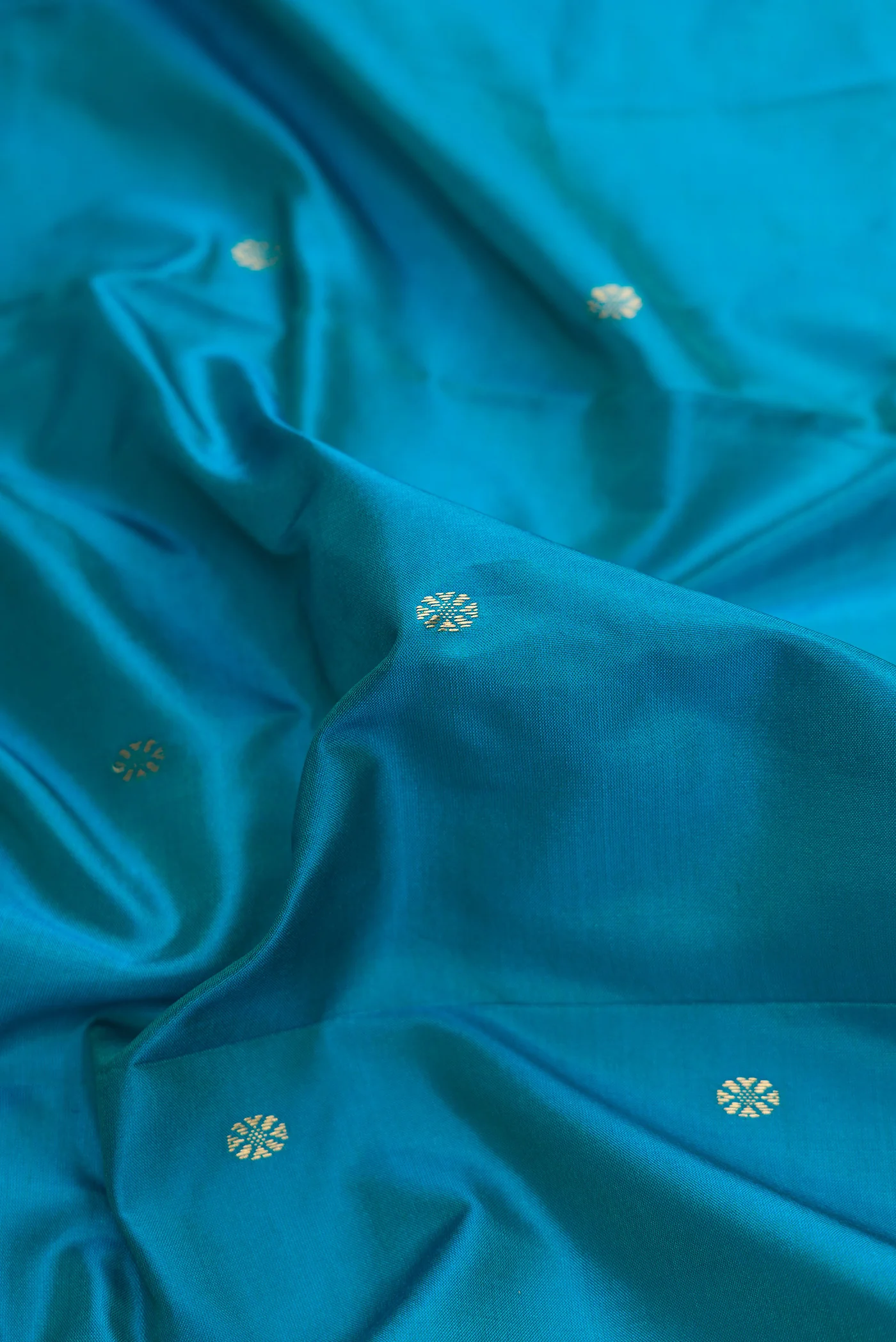 Blue Bangalore Silk Saree - Image 2