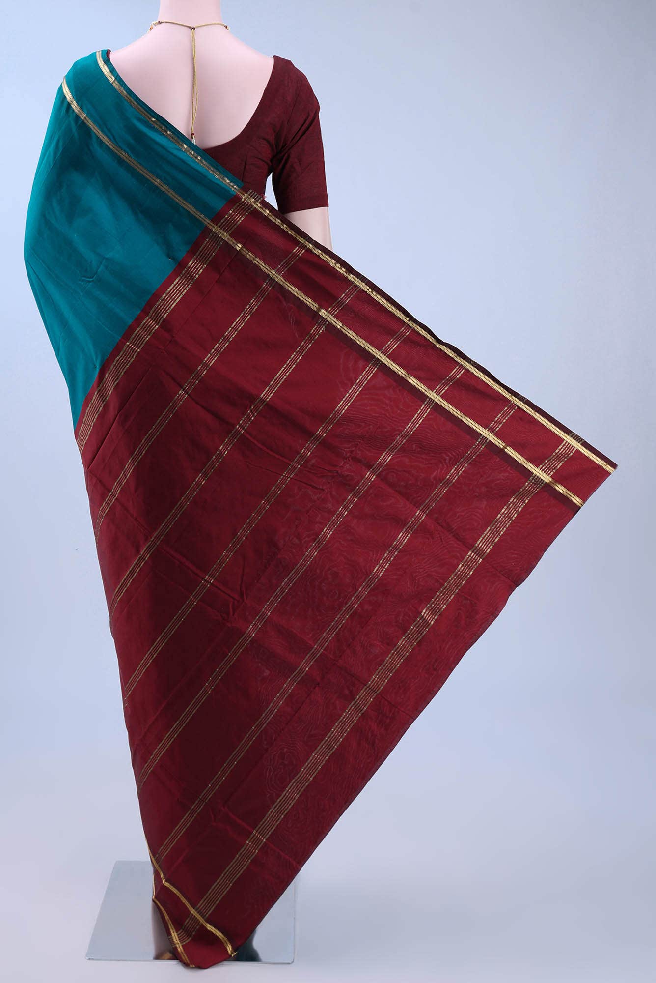 Blue Blended Bangalore Silk Saree - Image 2