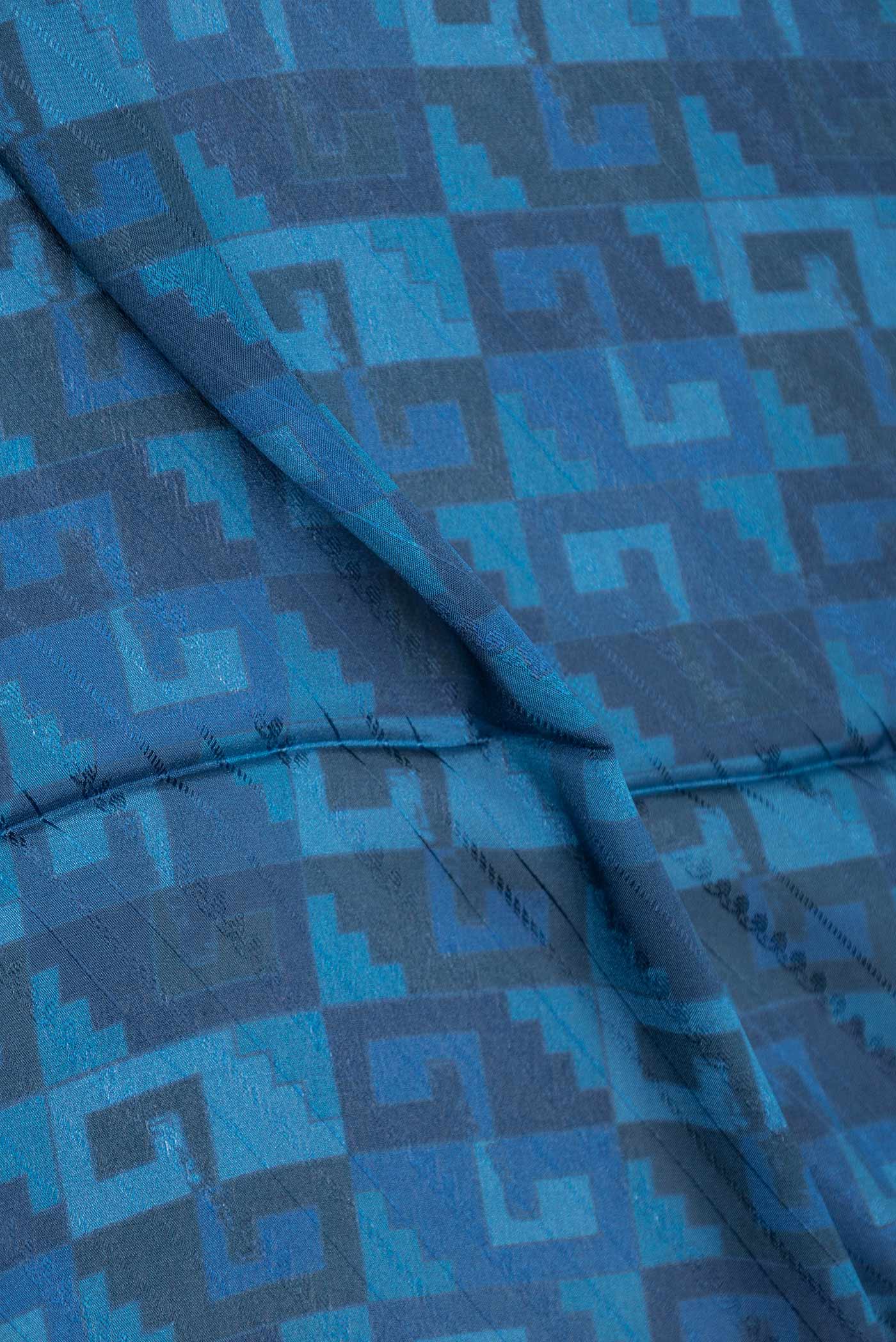 Blue Dual Tone Mysore Crepe Saree - Image 2