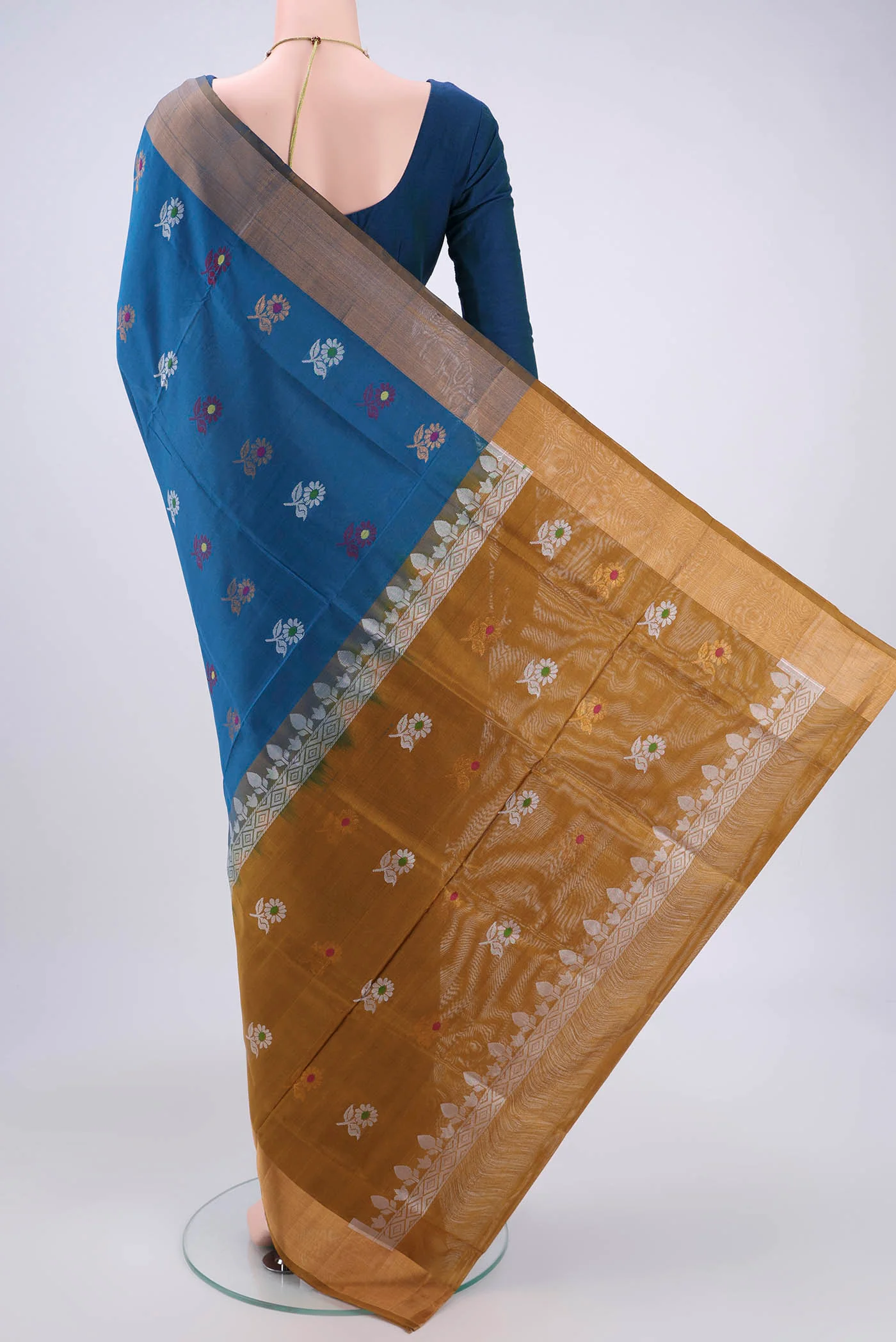 Blue Uppada Silk Saree - Image 3