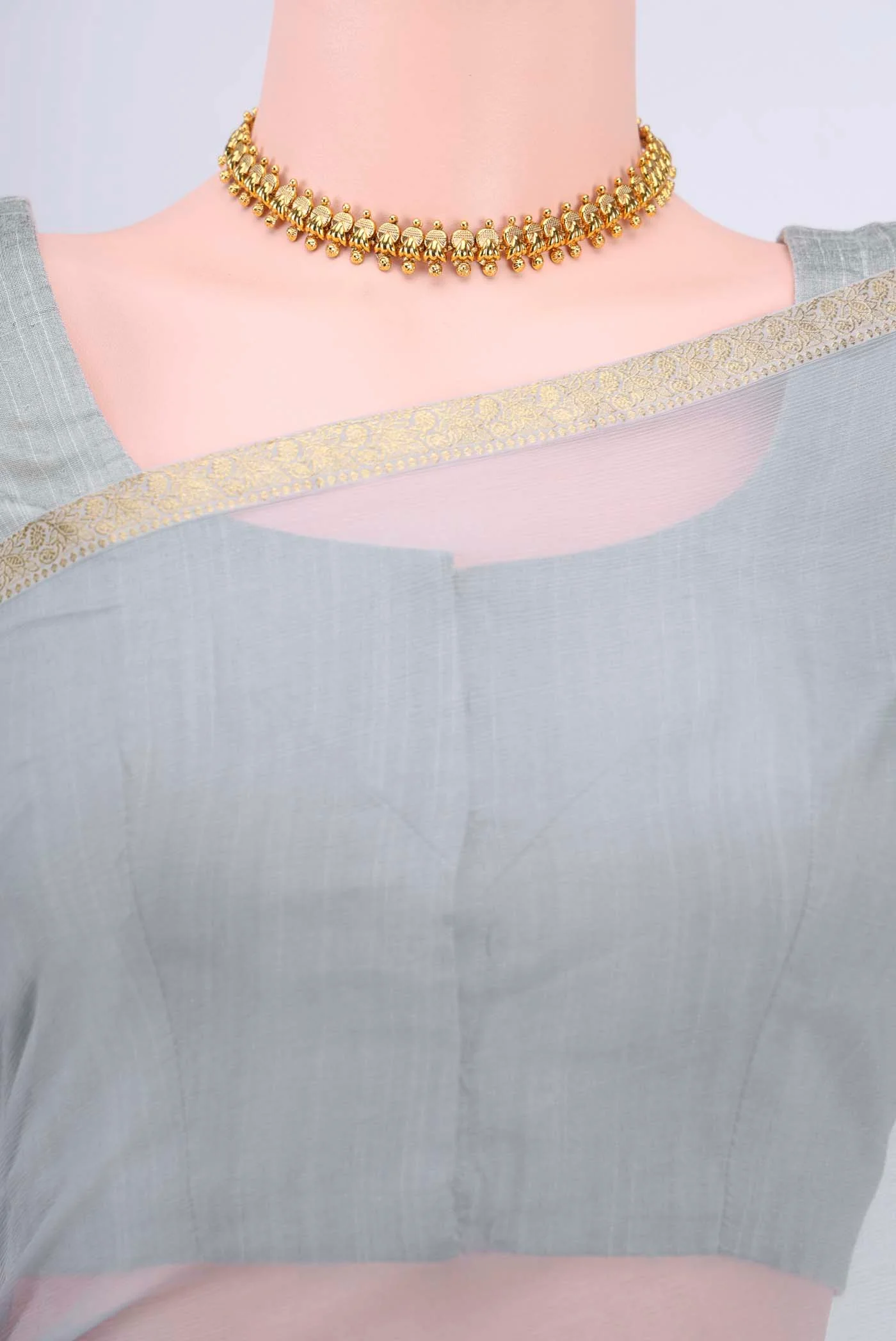 Grey Mysore Chiffon Saree - Image 2