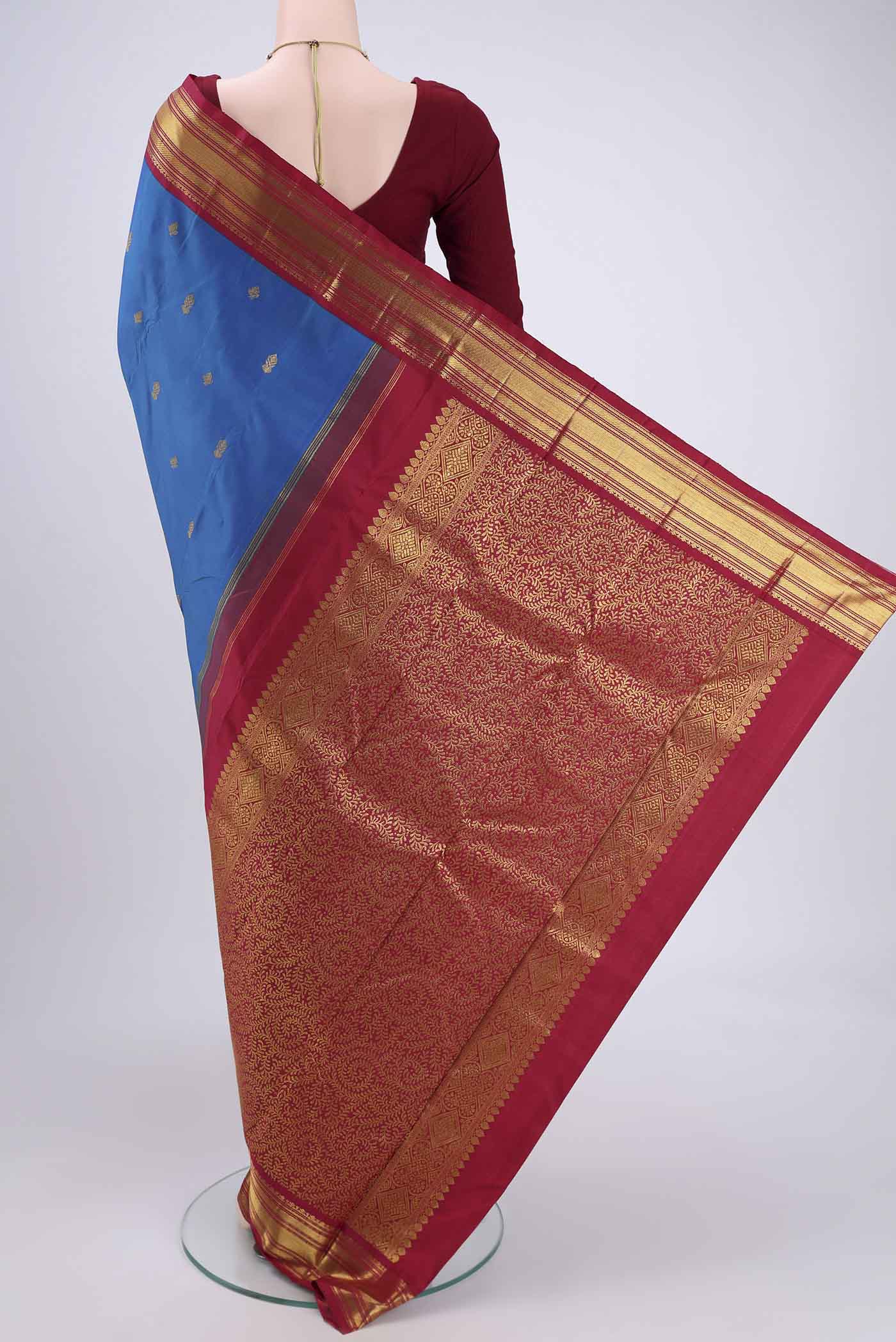 Pure Silk Pure Zari Blue Kanchipuram Saree - Image 3