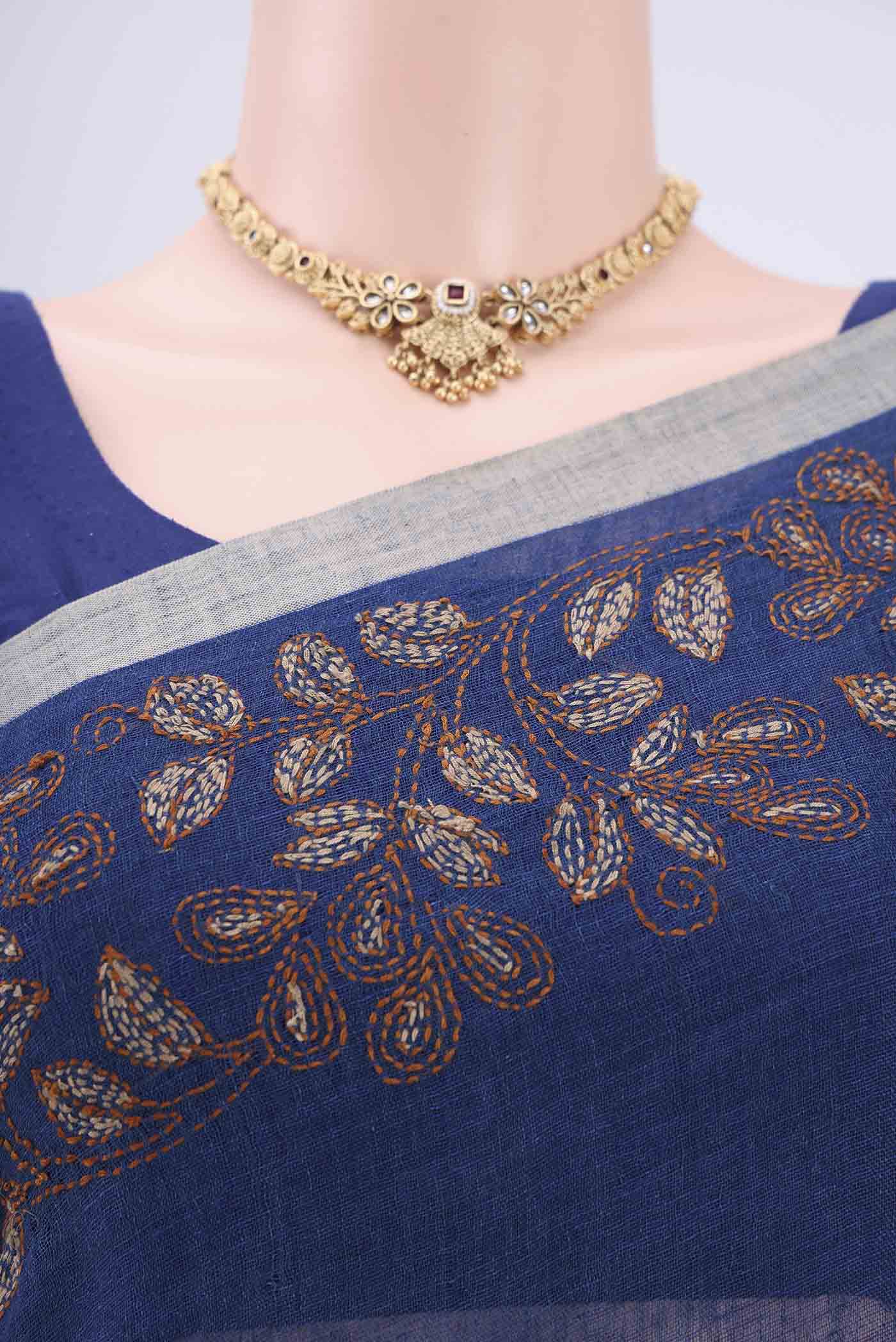 Blue Linen Saree - Image 2