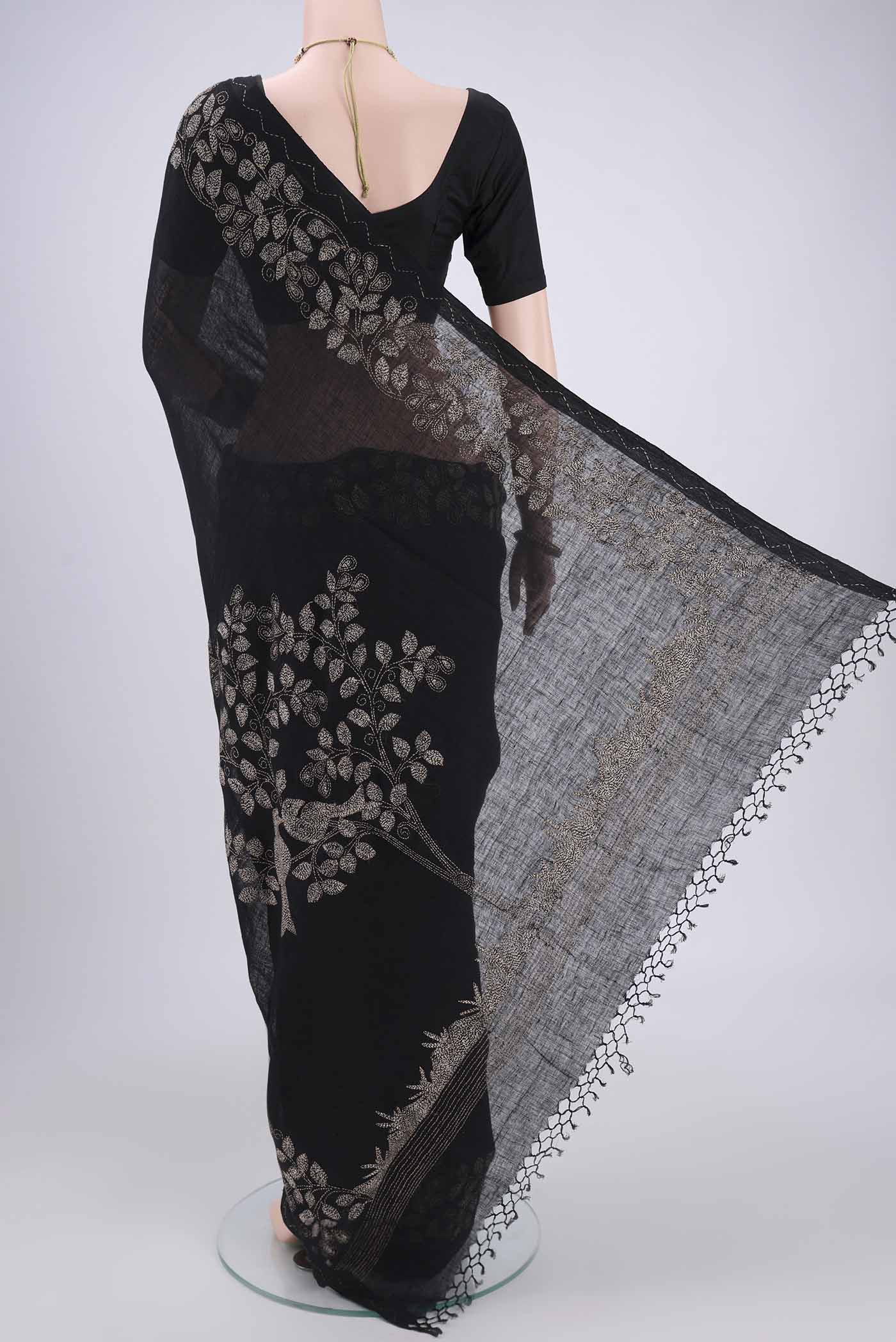 Black Linen Saree - Image 3
