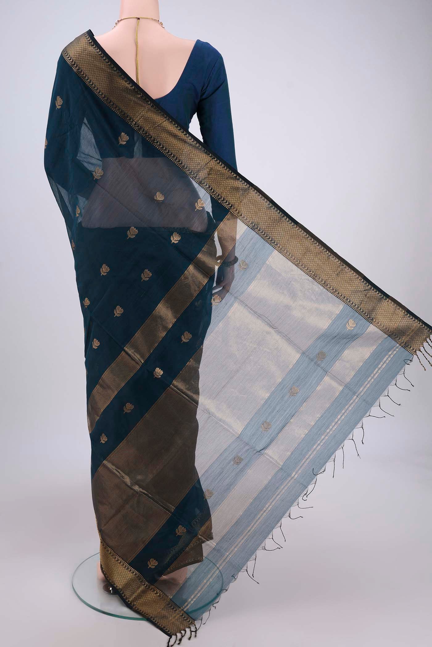 Blue Maheshwari Silk Cotton Saree - Image 3