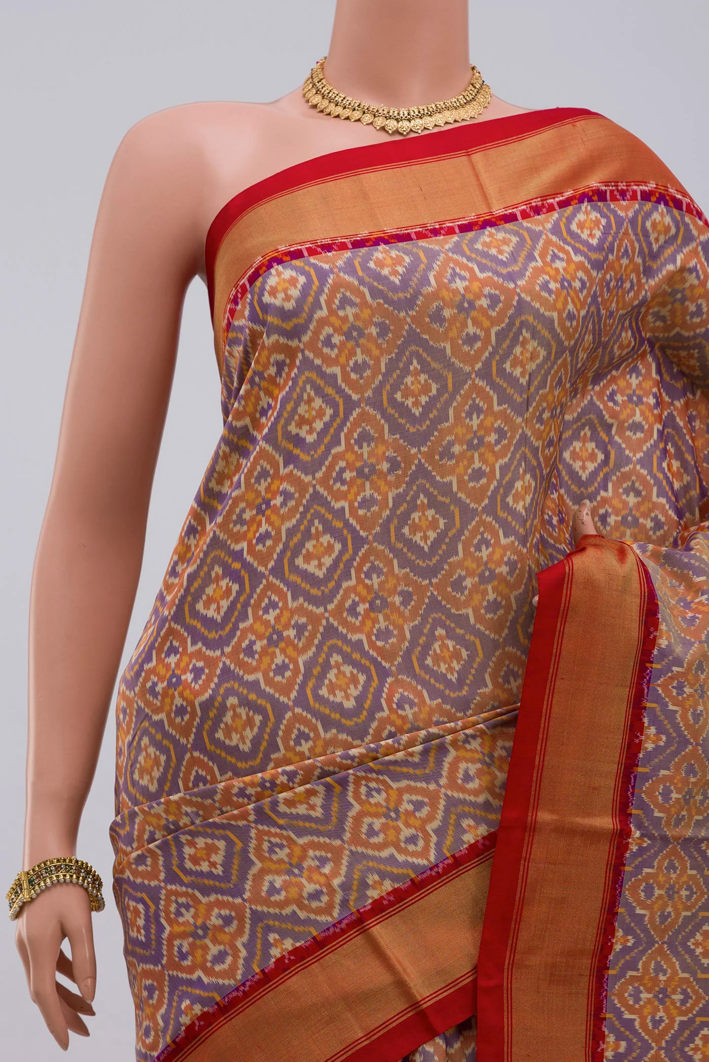 Lavender Pochampally Silk Saree - Image 2