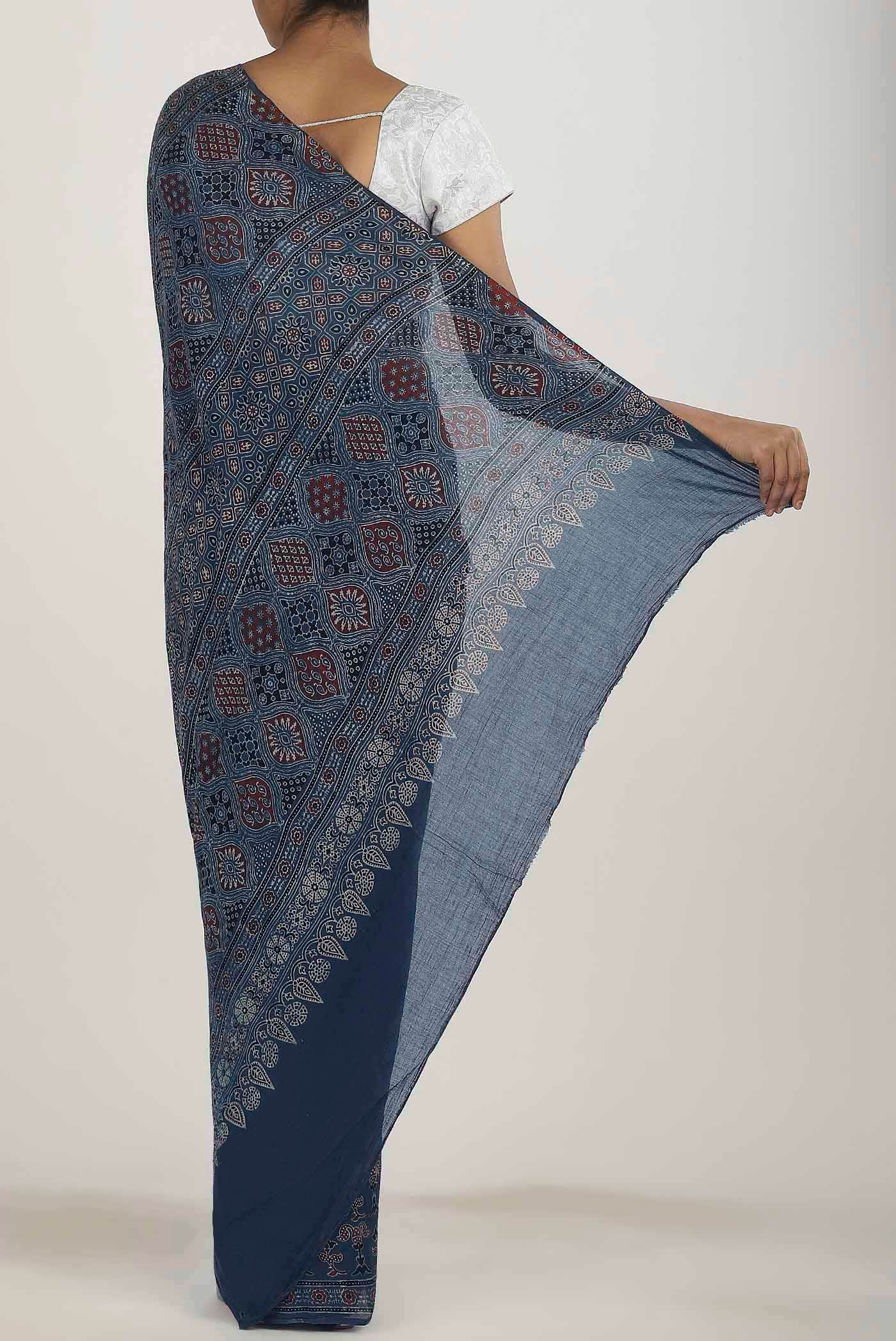 Blue Printed Cotton Saree - Image 2