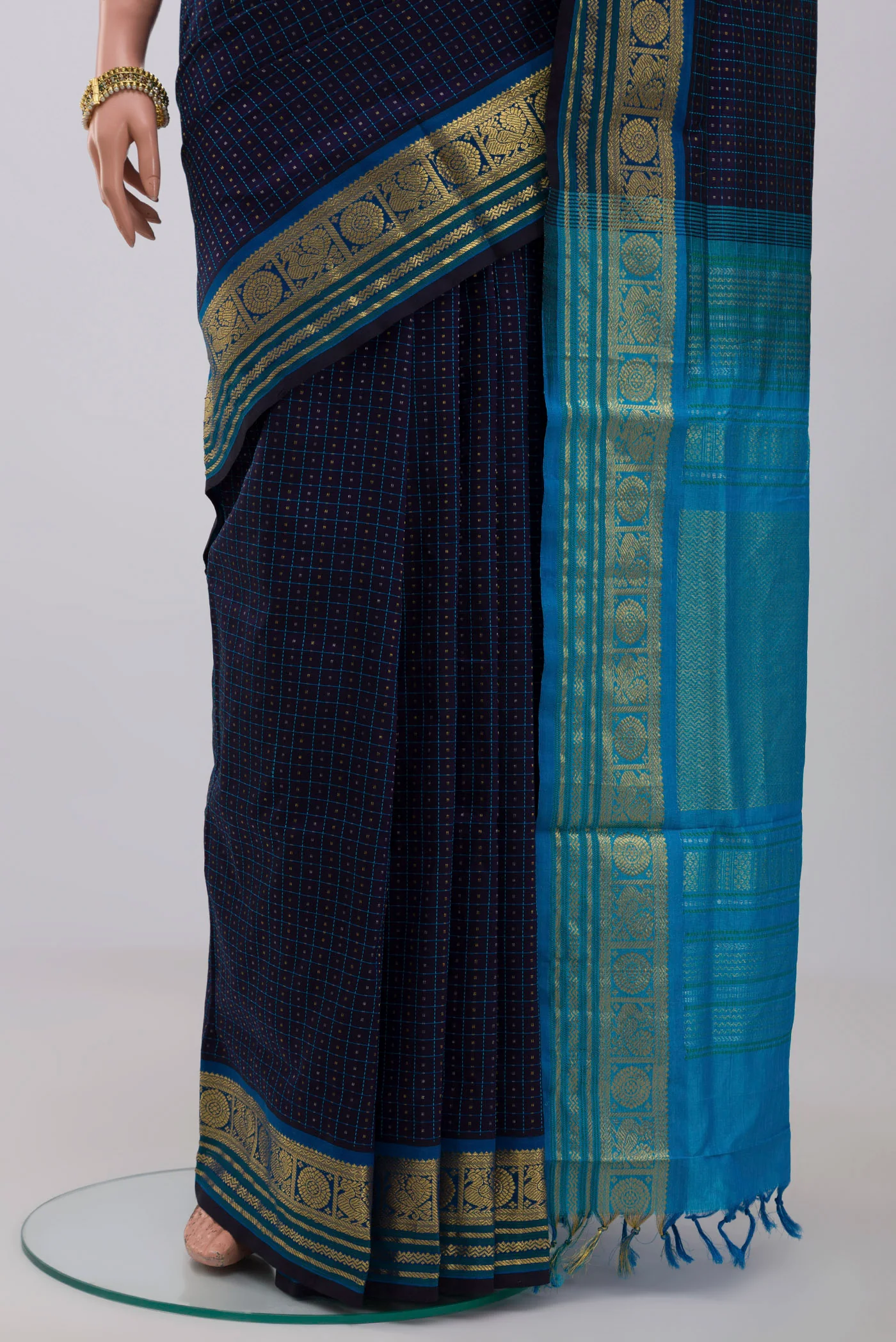 Navy Blue Silk Cotton Saree - Image 3