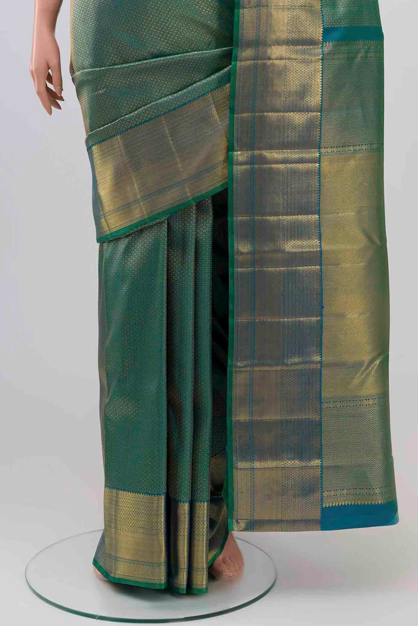 Blue with Green Color Kanchipuram Silk Saree - Image 3