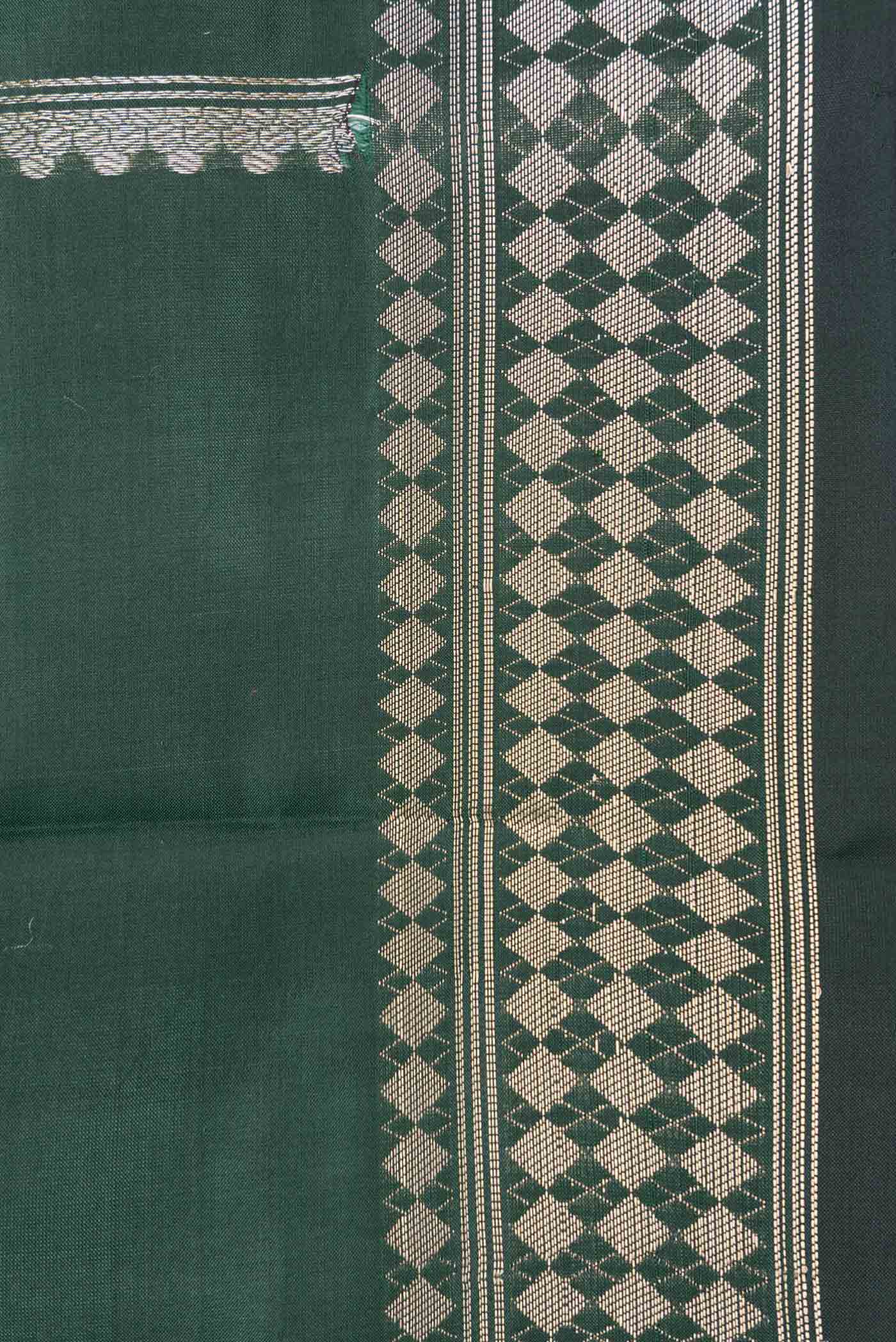 Bottle Green Dual Tone Banarasi Silk Saree - Image 3