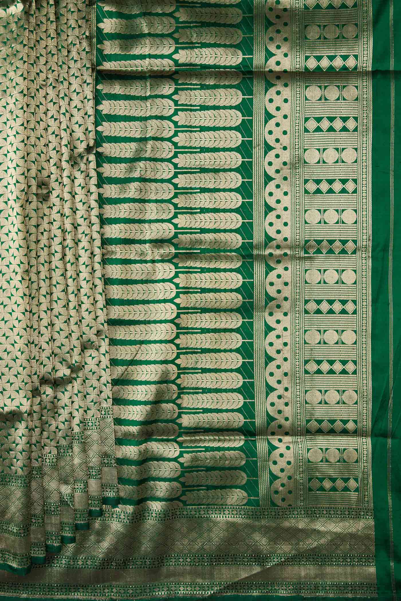 Bottle Green Banarasi Silk Saree - Image 4