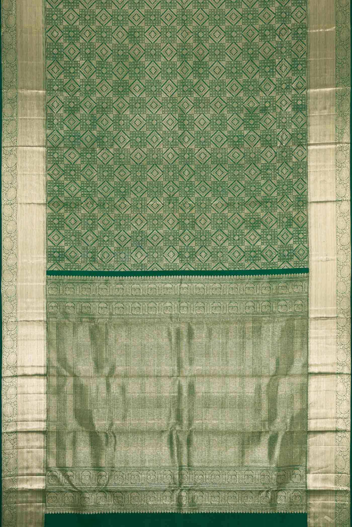 Bottle Green Dual Tone Kanchipuram Saree - Image 6