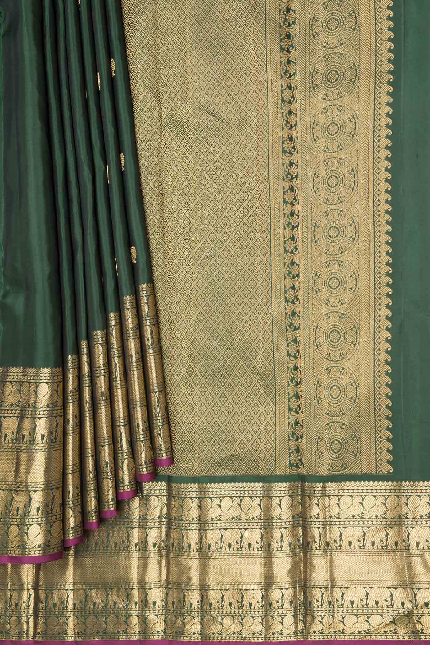 Bottle Green Dual Tone Kanjivaram Saree - Image 4