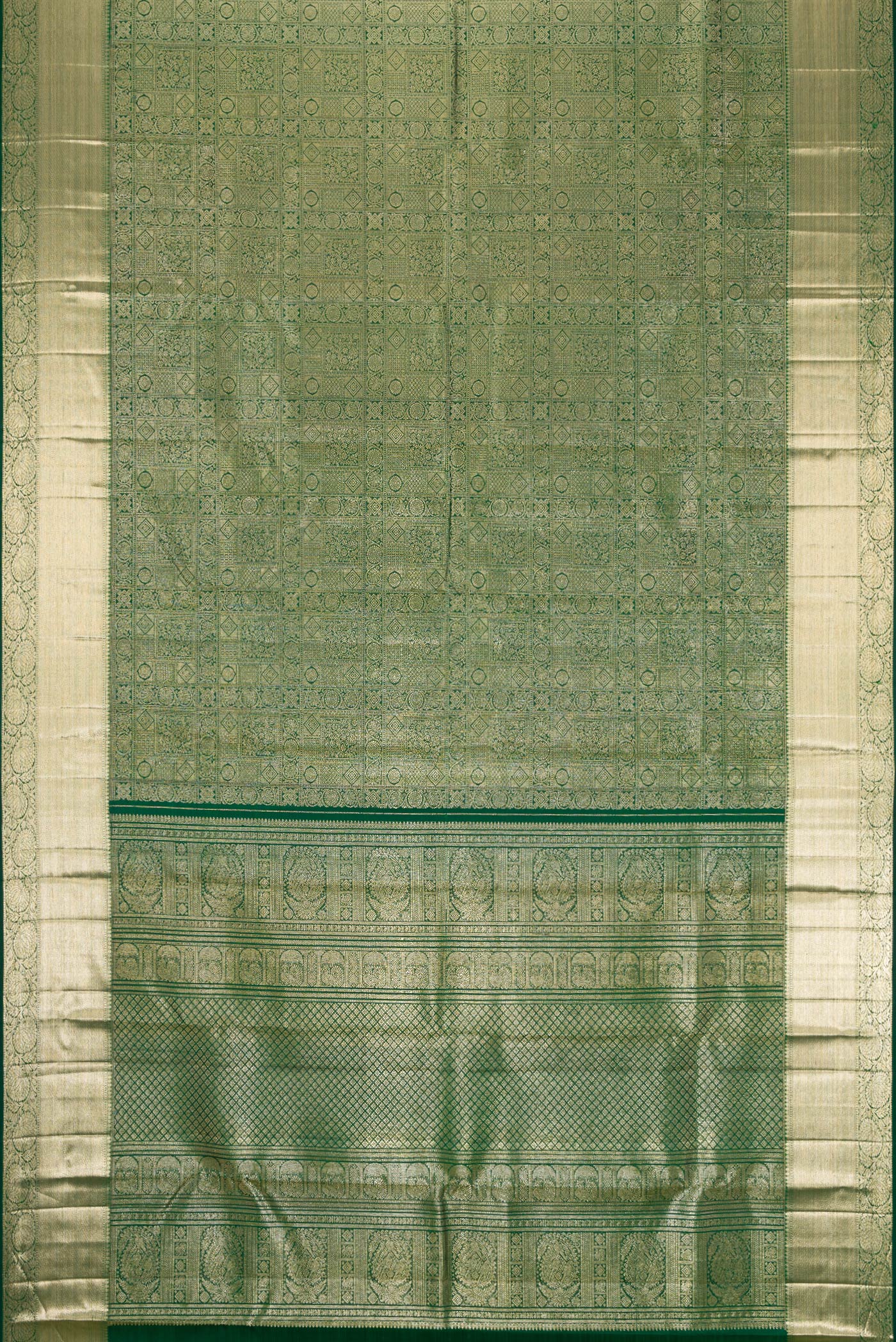 Bottle Green Kanchipuram Silk Saree - Image 6
