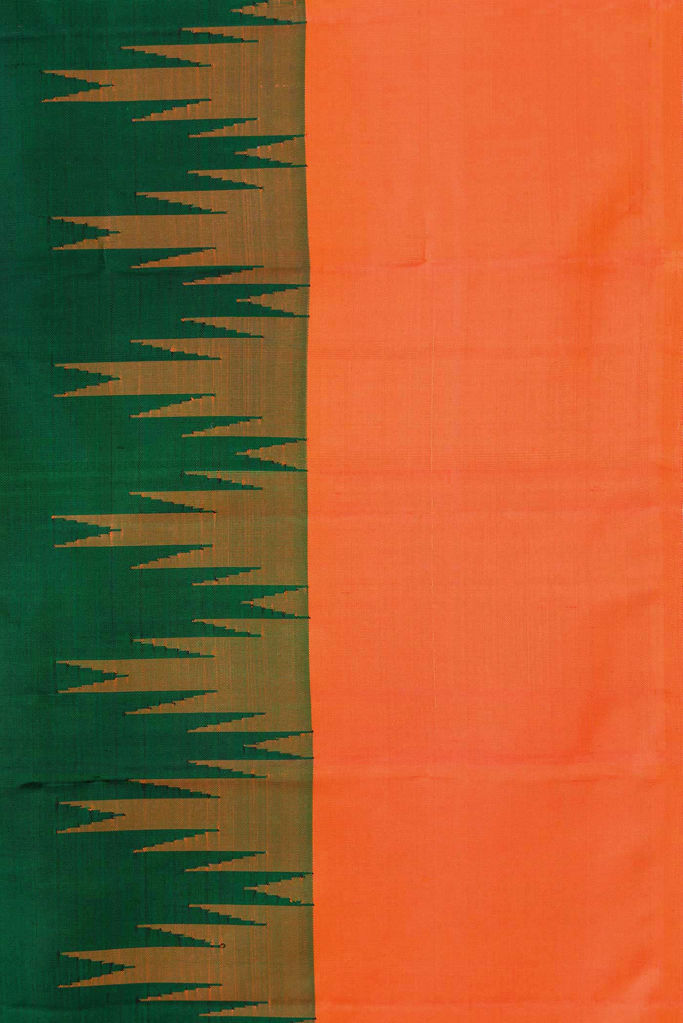 Bottle Green Dual Tone Kanchipuram Silk Saree - Image 3