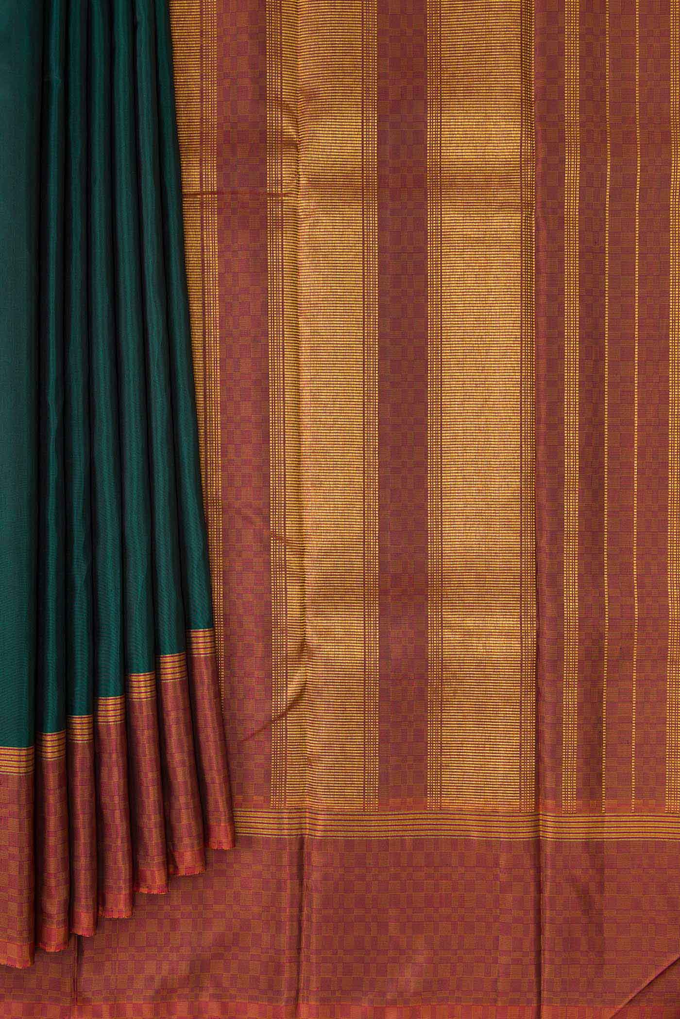 Bottle Green Kanchipuram Silk Saree - Image 4