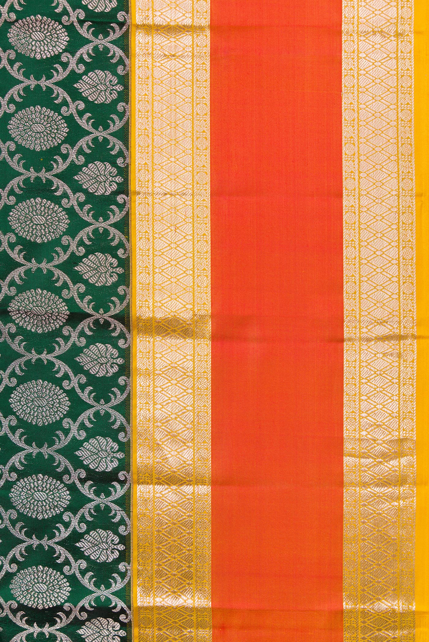 Bottle Green Kanjivaram Silk Saree - Image 3