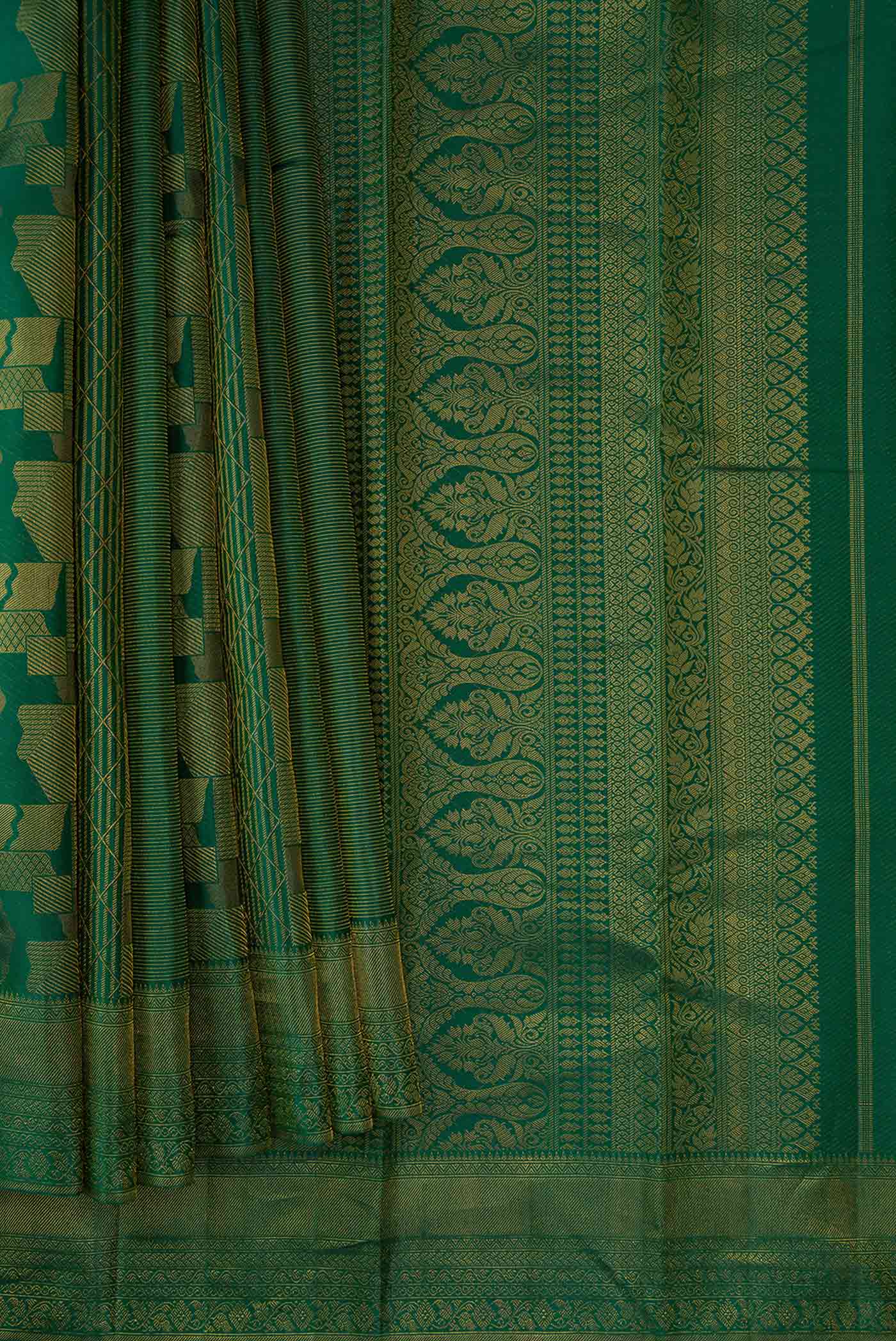 Bottle Green Kanjivaram Silk Saree - Image 4