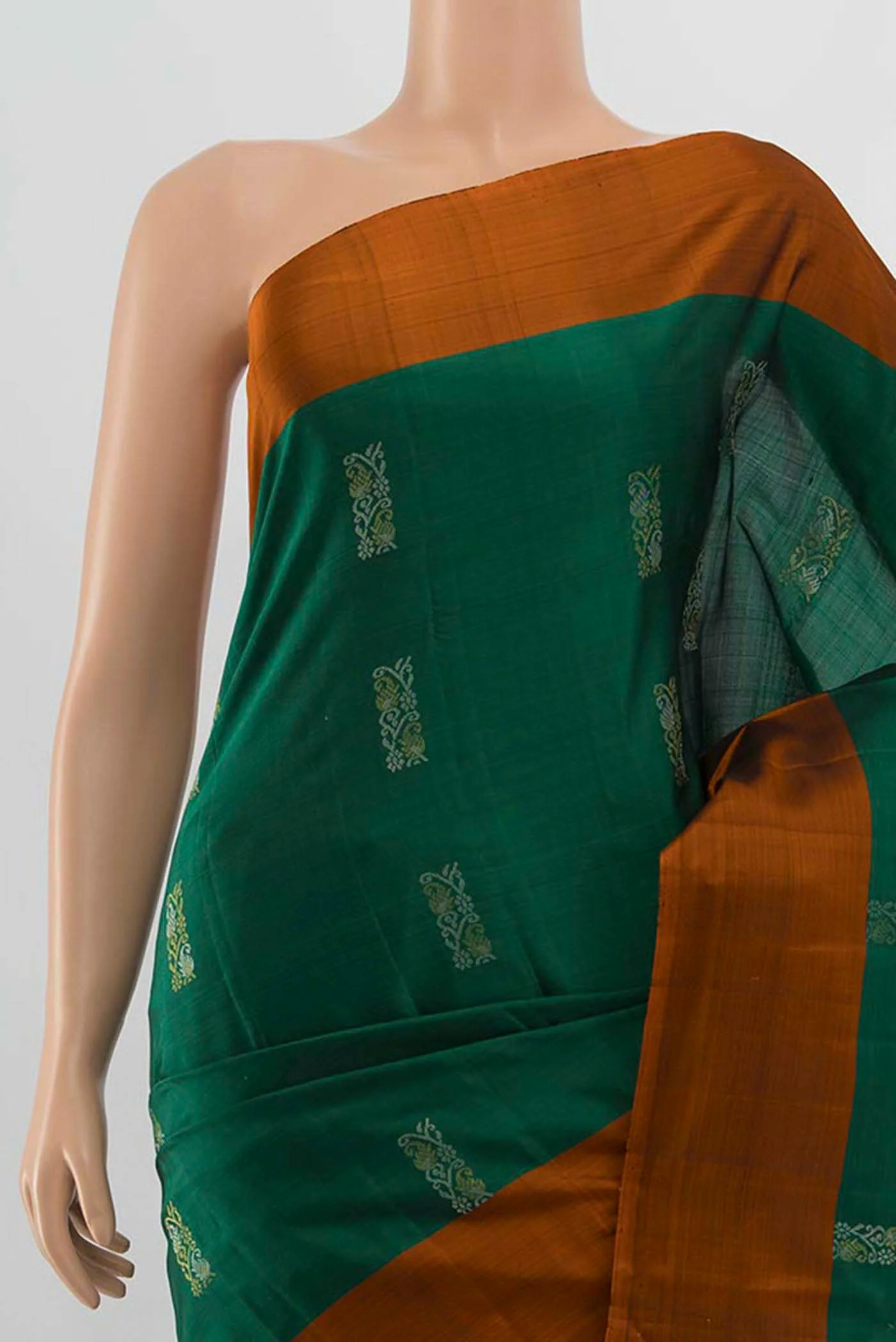 Bottle Green Kanchipuram Silk Saree - Image 2