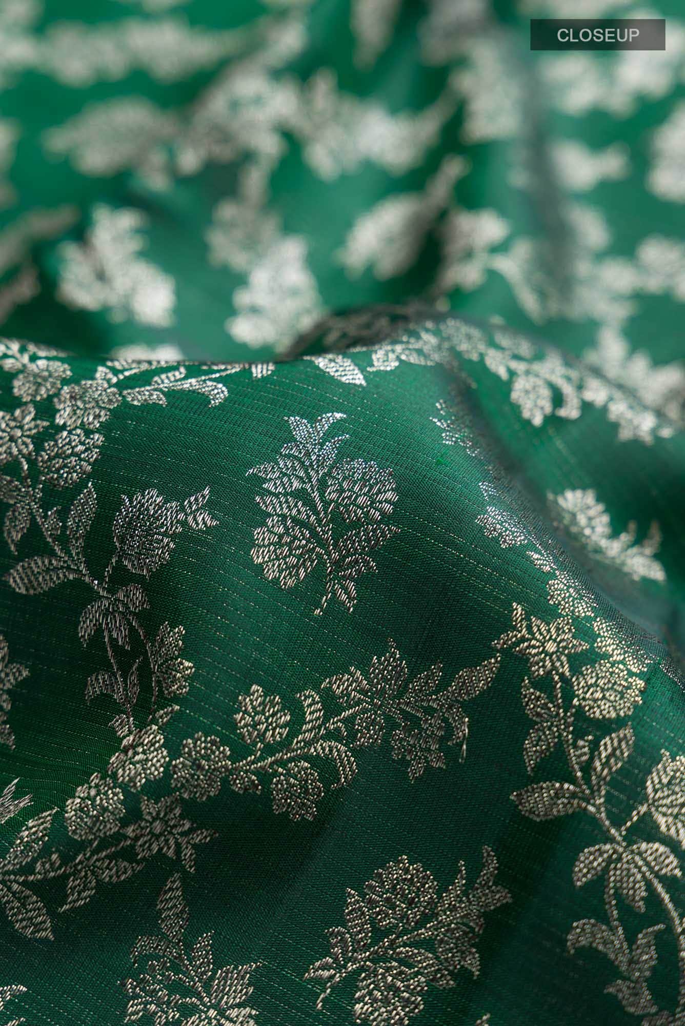 Bottle Green Kanchipuram Silk Saree - Image 3