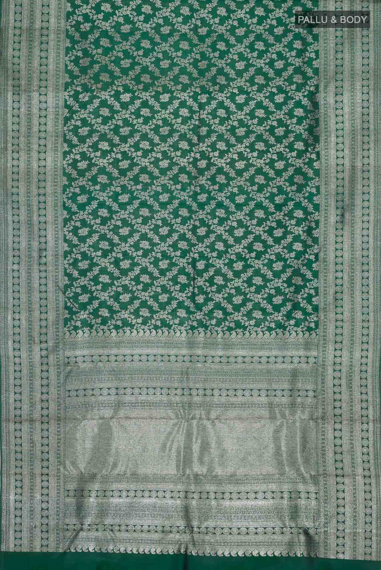 Bottle Green Kanchipuram Silk Saree - Image 4