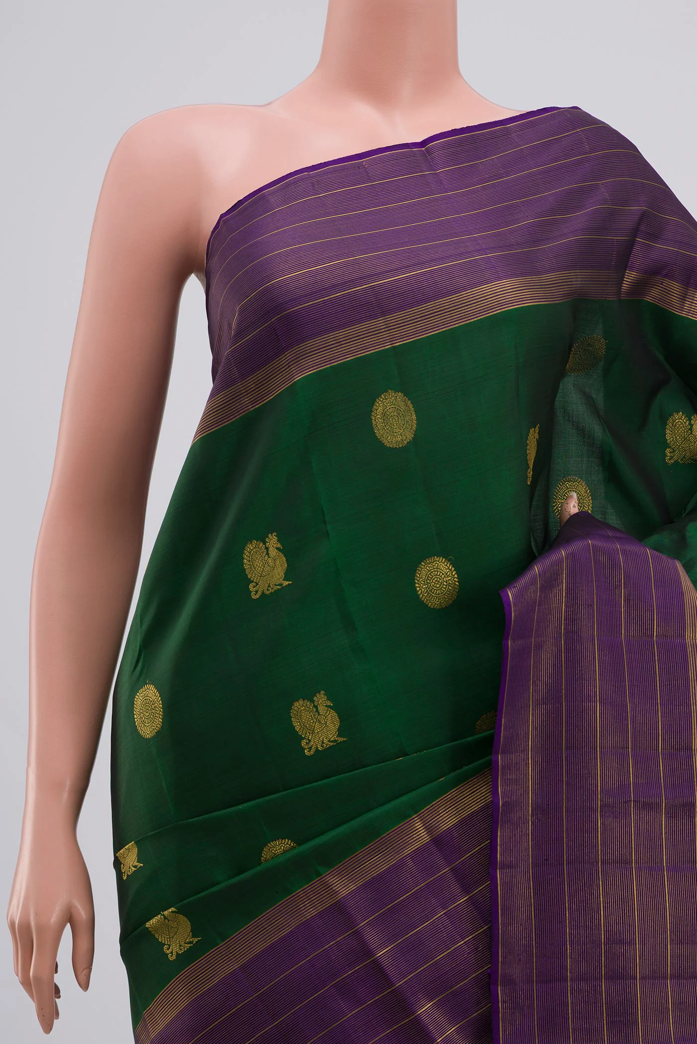 Bottle Green Kanjivaram Silk Saree - Image 2