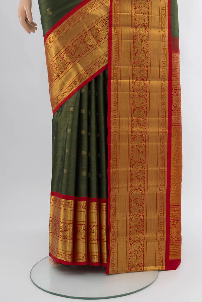 Bottle Green Kanjivaram Silk Saree - Image 3