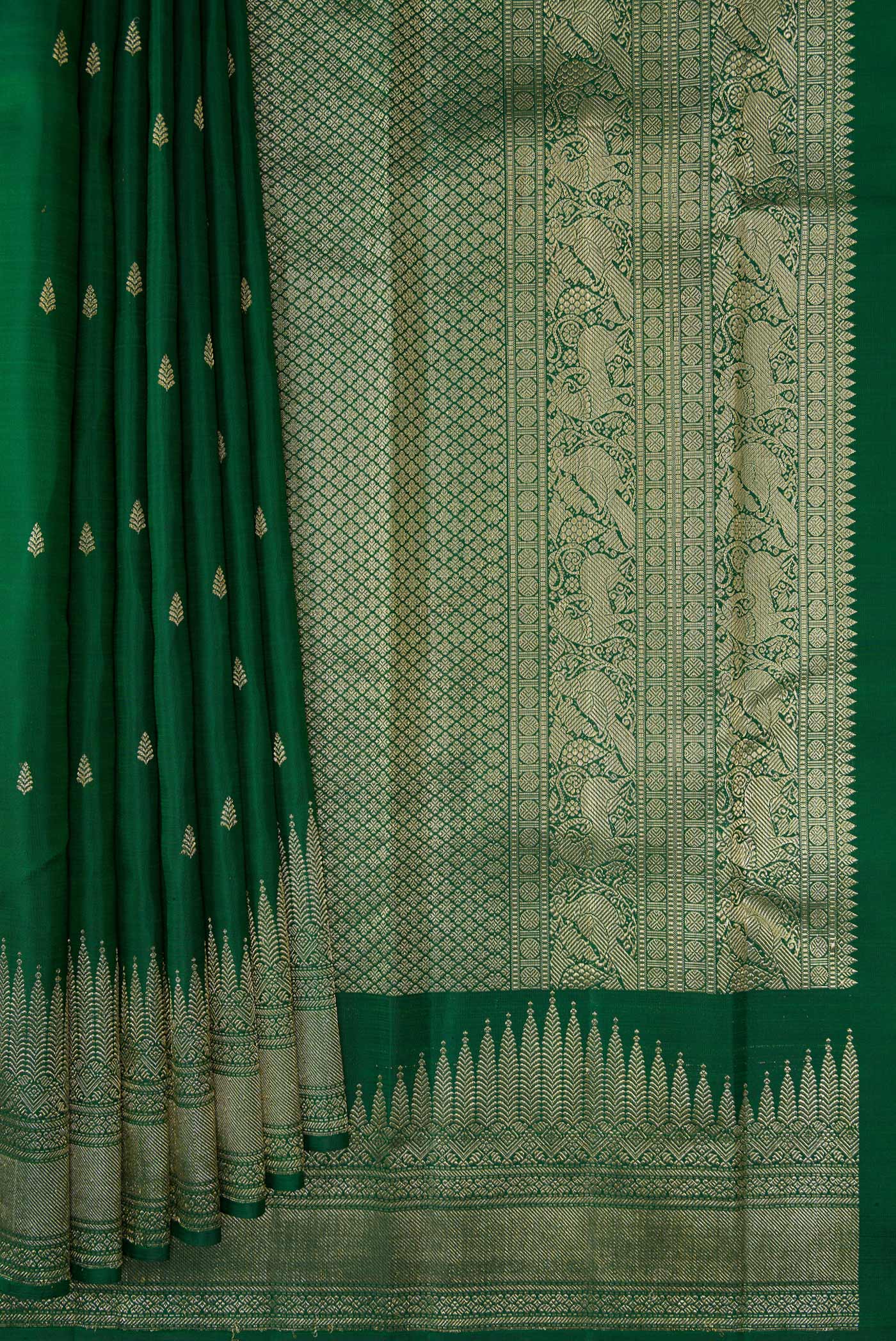Bottle Green Kanjivaram Silk Saree - Image 4