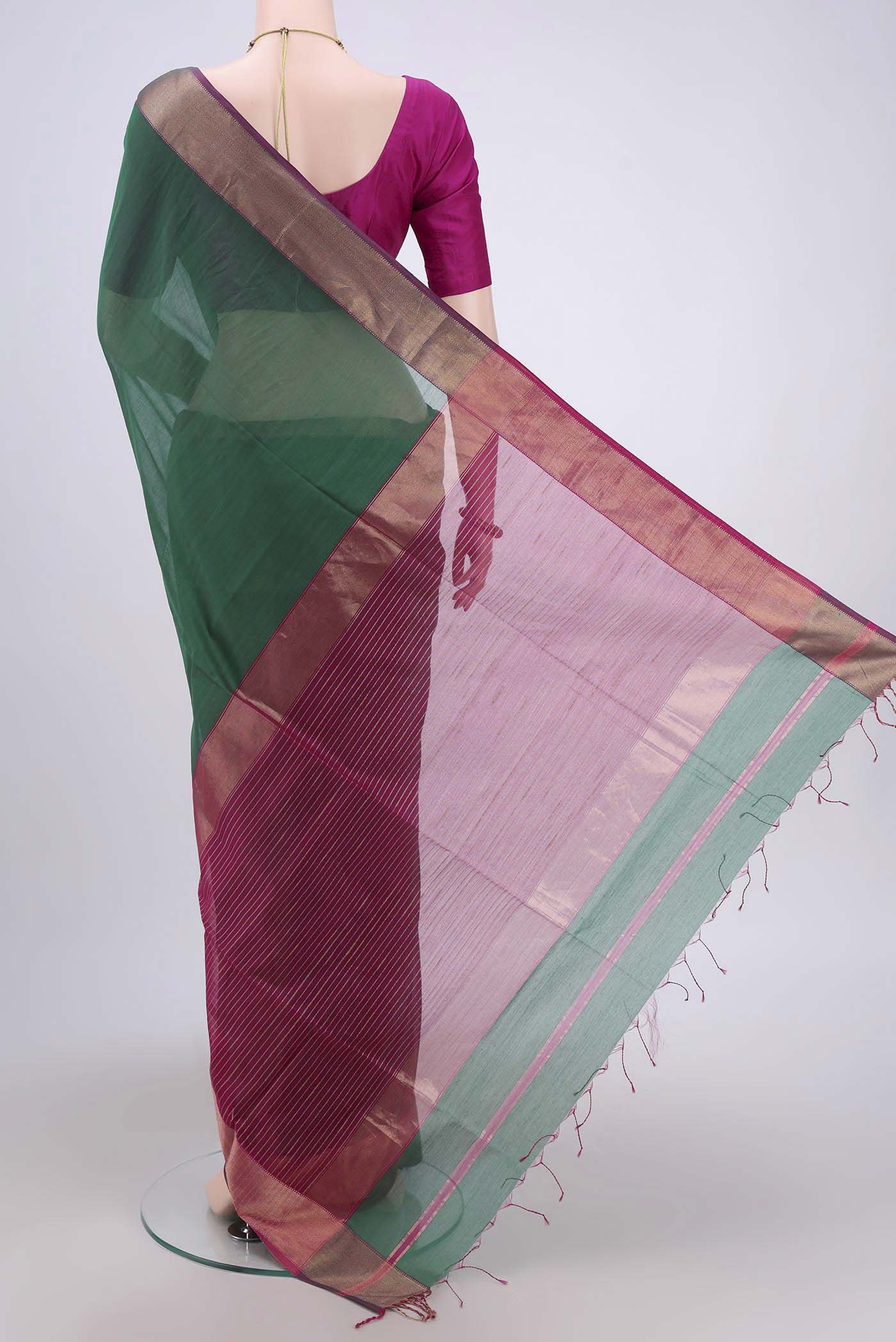 Green with Pink Color Maheshwari Silk Cotton Saree - Image 3