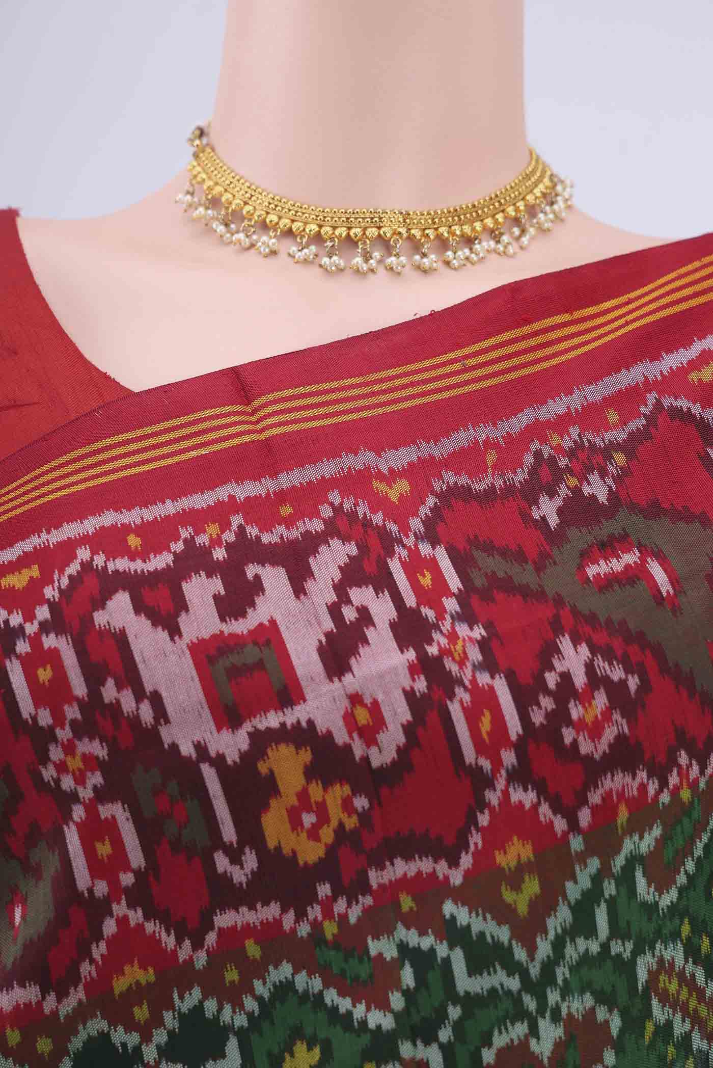 Bottle Green Pochampally Silk Saree - Image 2